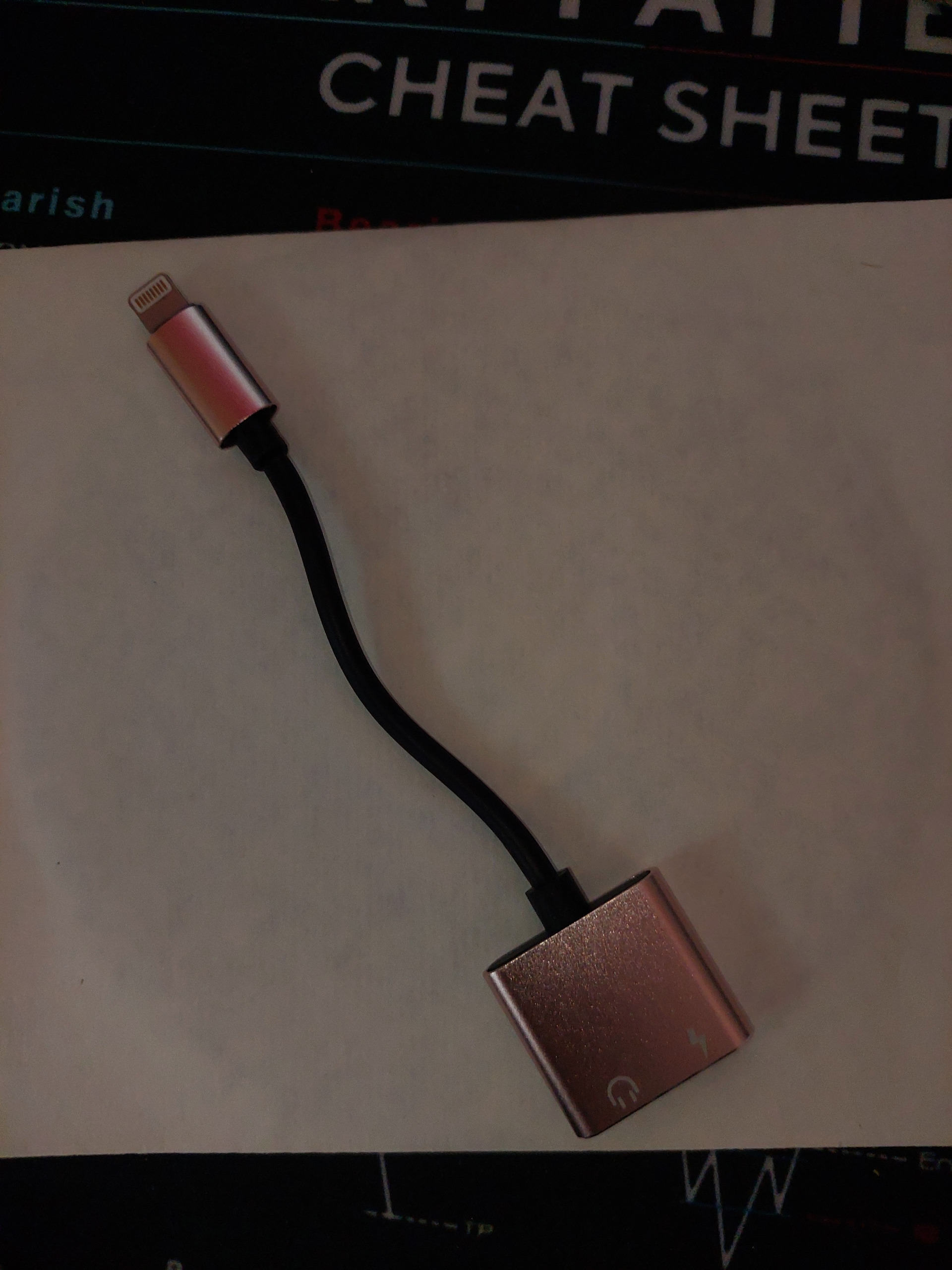 مبدل 1 به 2 پورت لایتنینگ اپل, شارژ و صدا