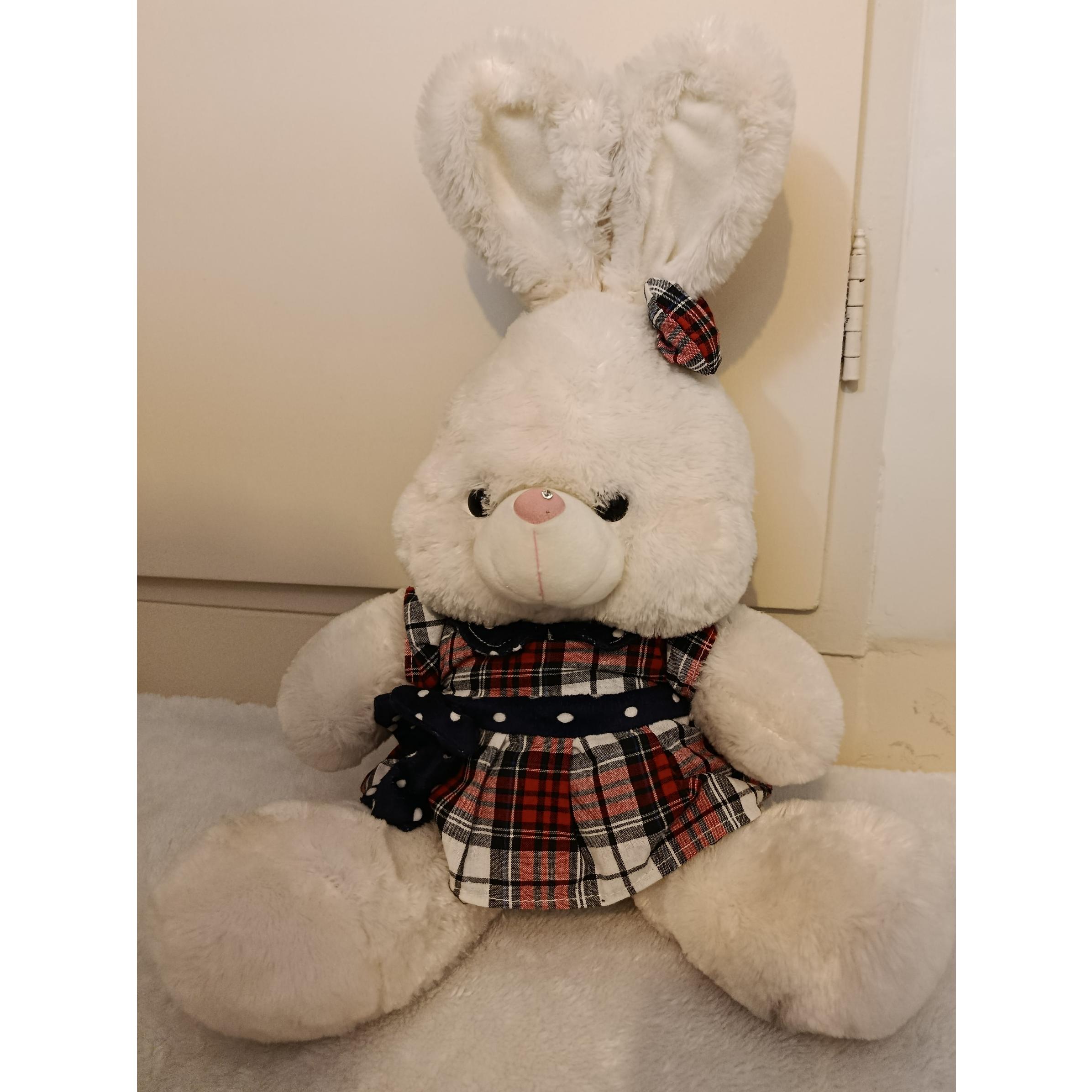 عروسک خرگوش خارجی