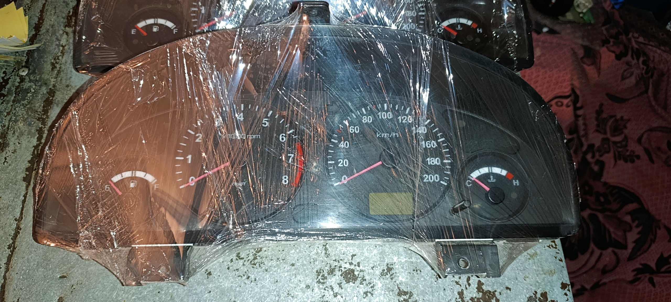 کیلومتر پژو405 بنزینی کروز اصلی