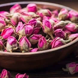 غنچه خشک گل محمدی