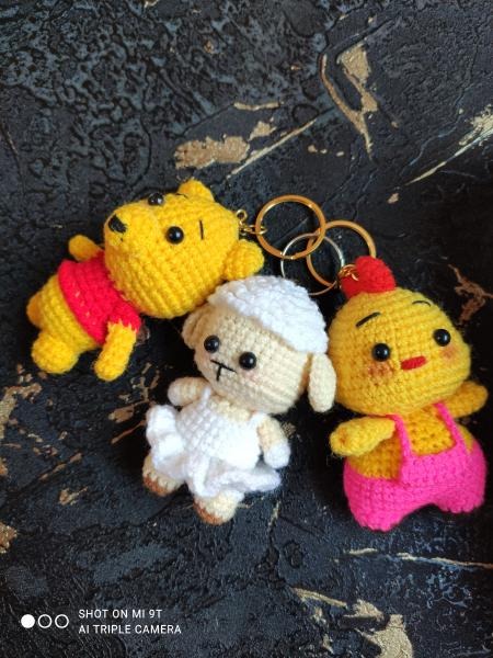 جاسوئیچ عروسکی بافتنی