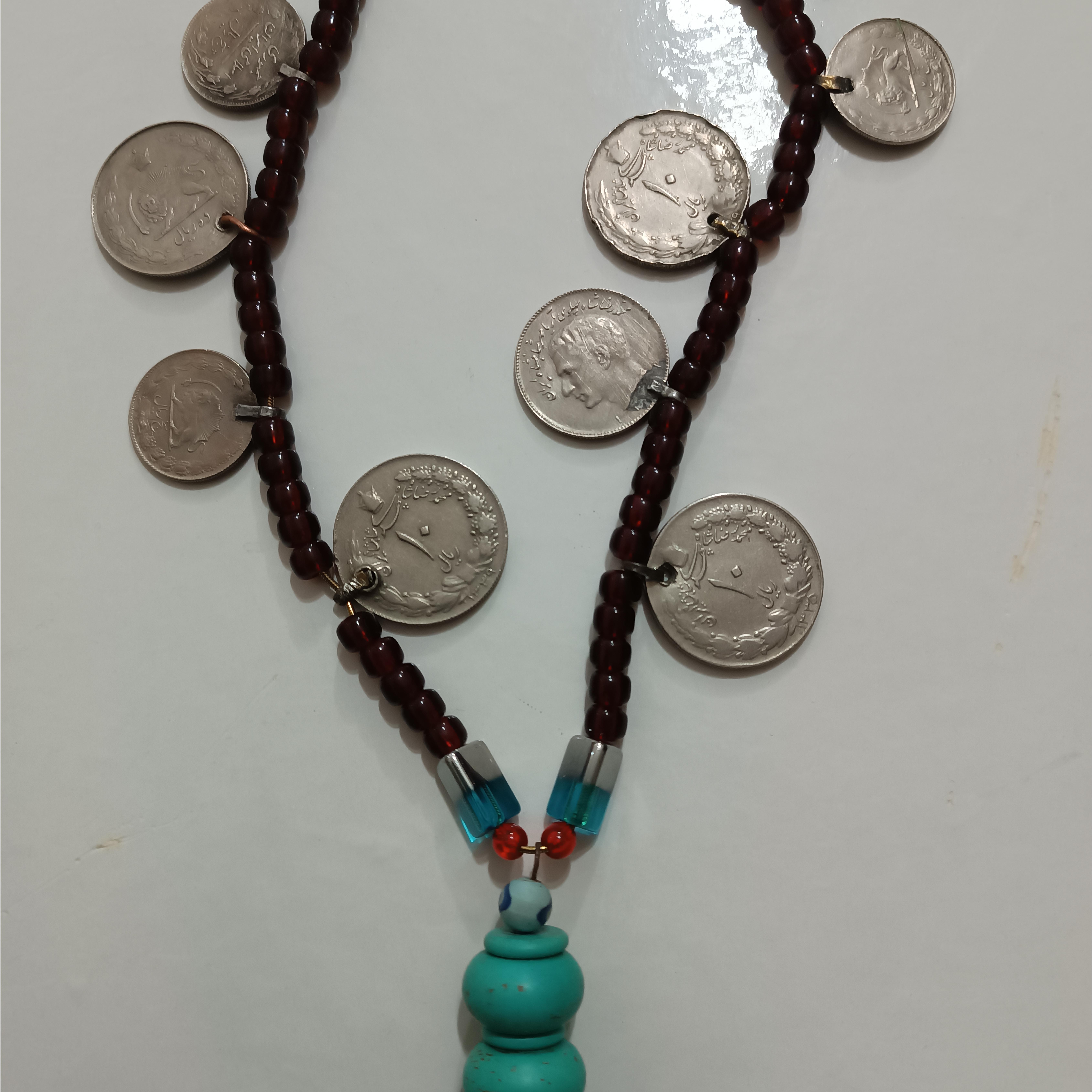 گردنبند ترکیبی از سکه های شاهی