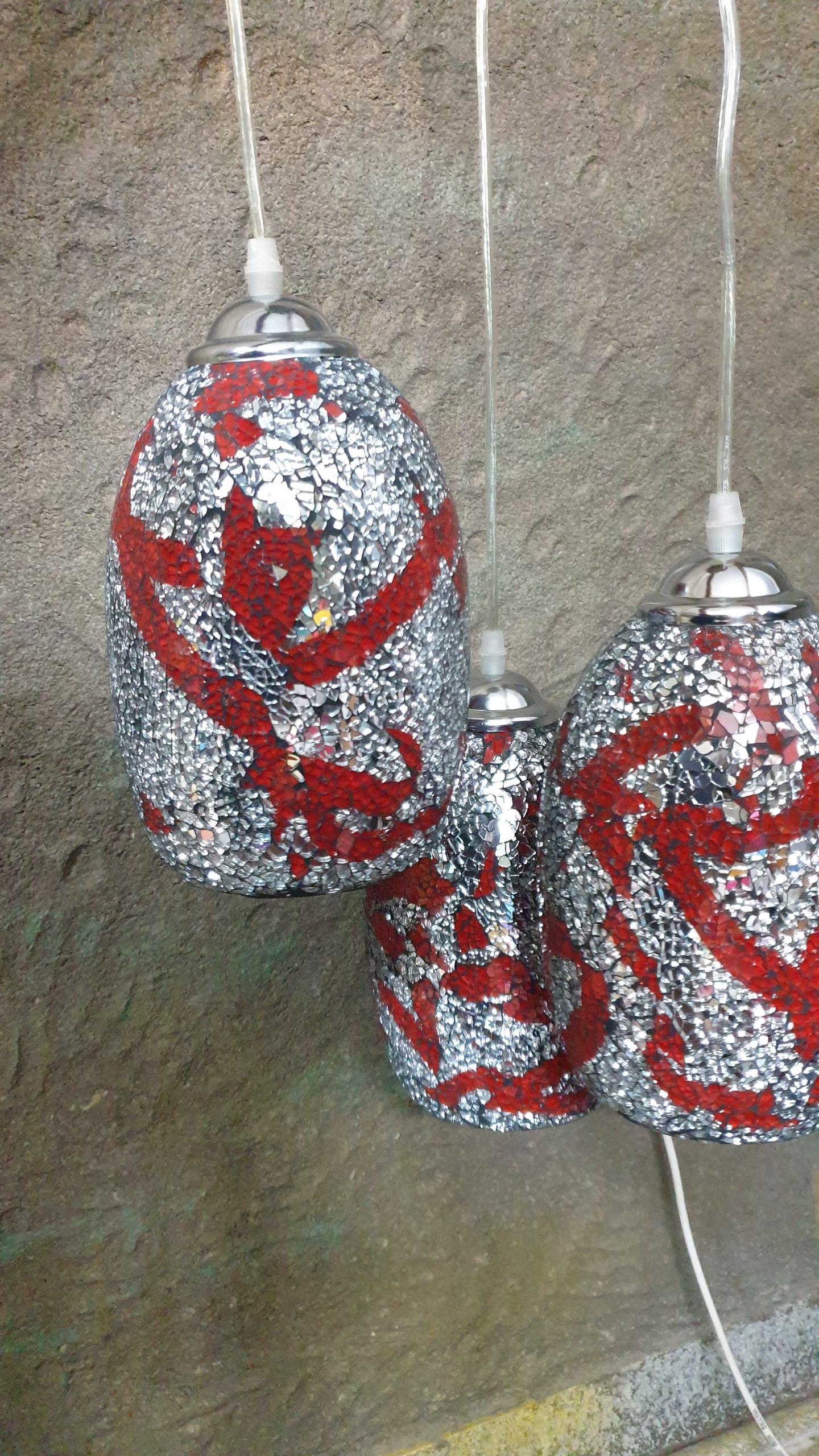 لوستر سه شاخه قدیمی