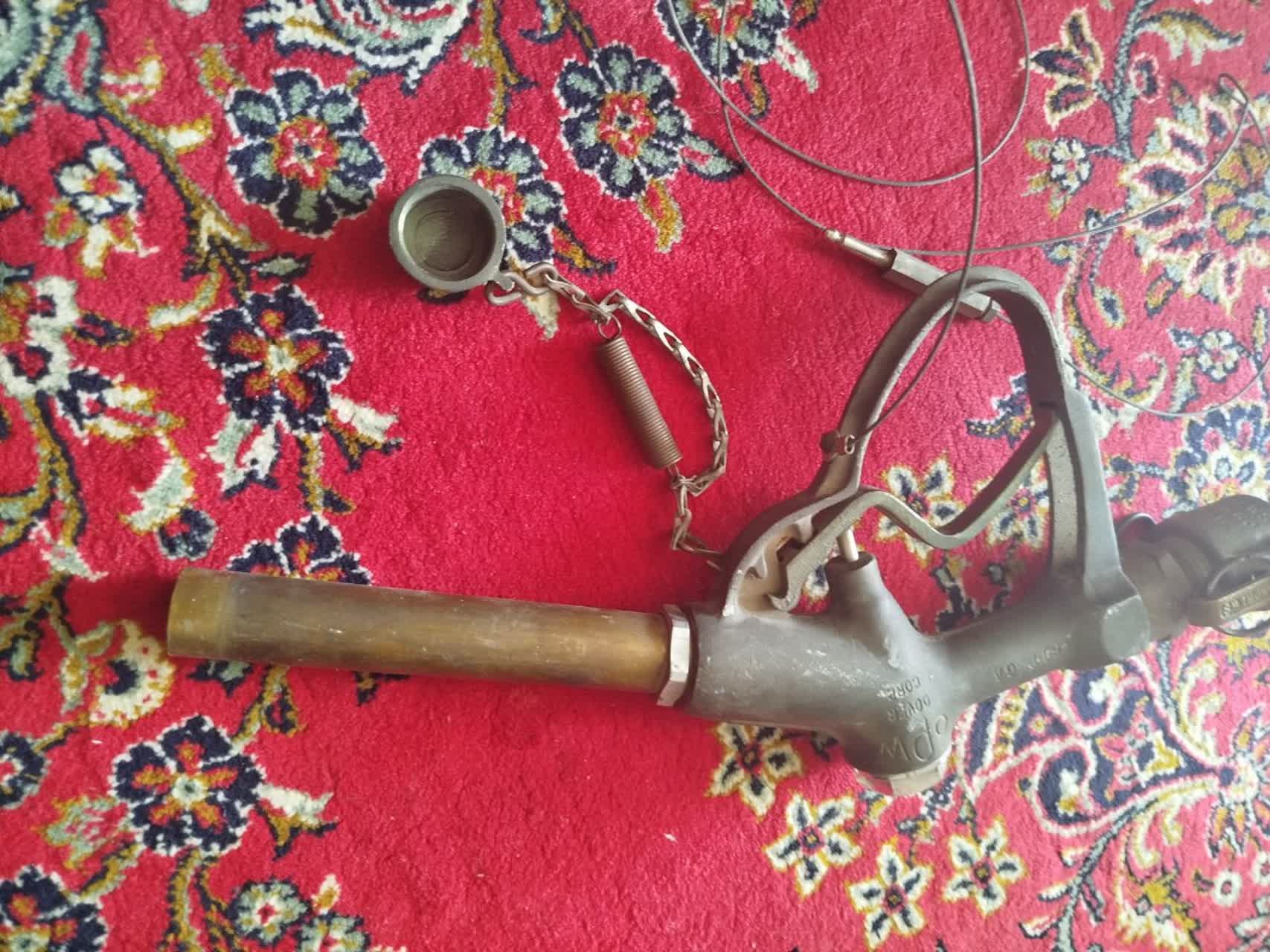 نازل پمپ بنزین ،نازل برنجی قدیمی و نو نو