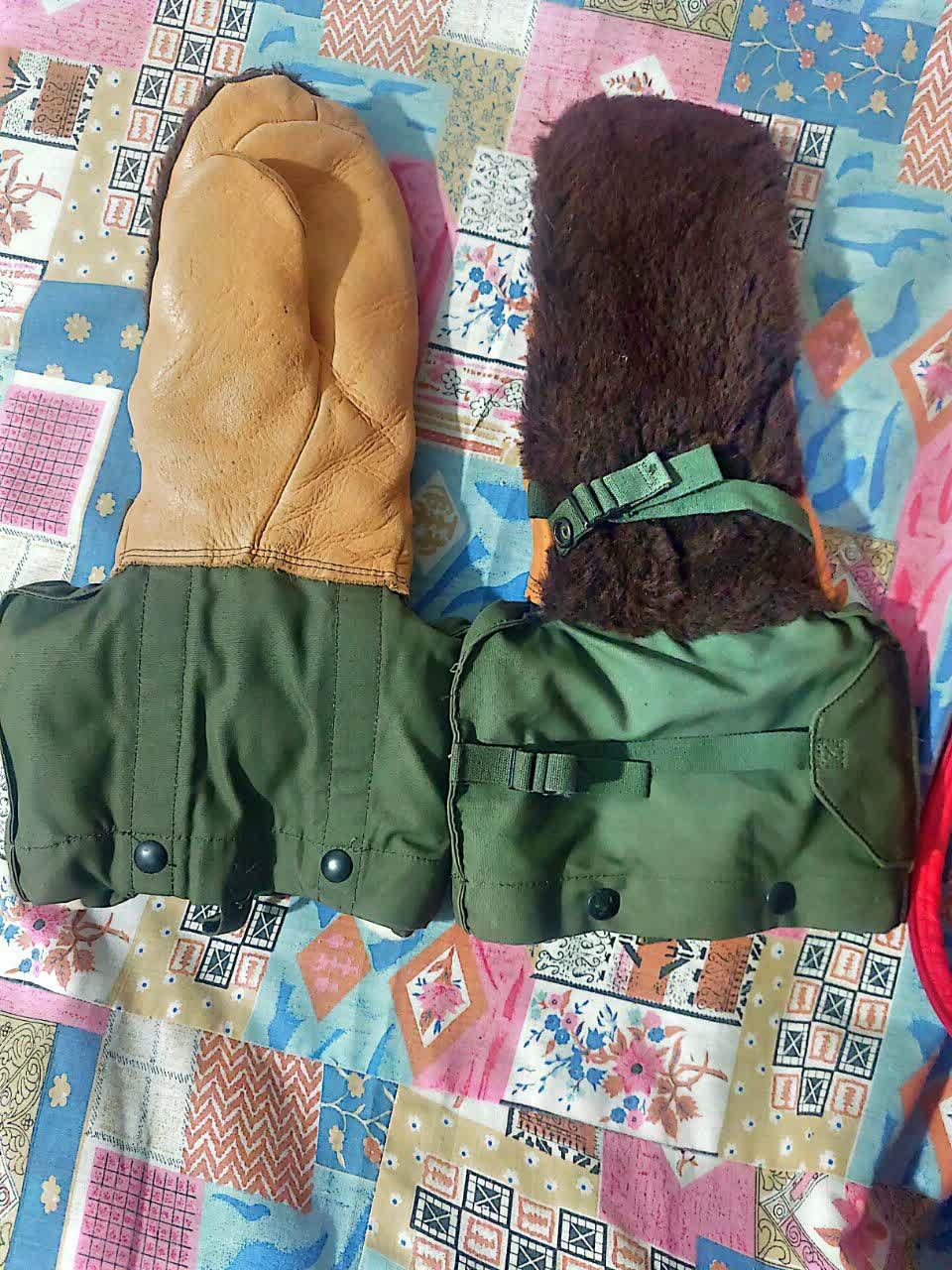 دستکش مناسب سرما و کوه نوردی