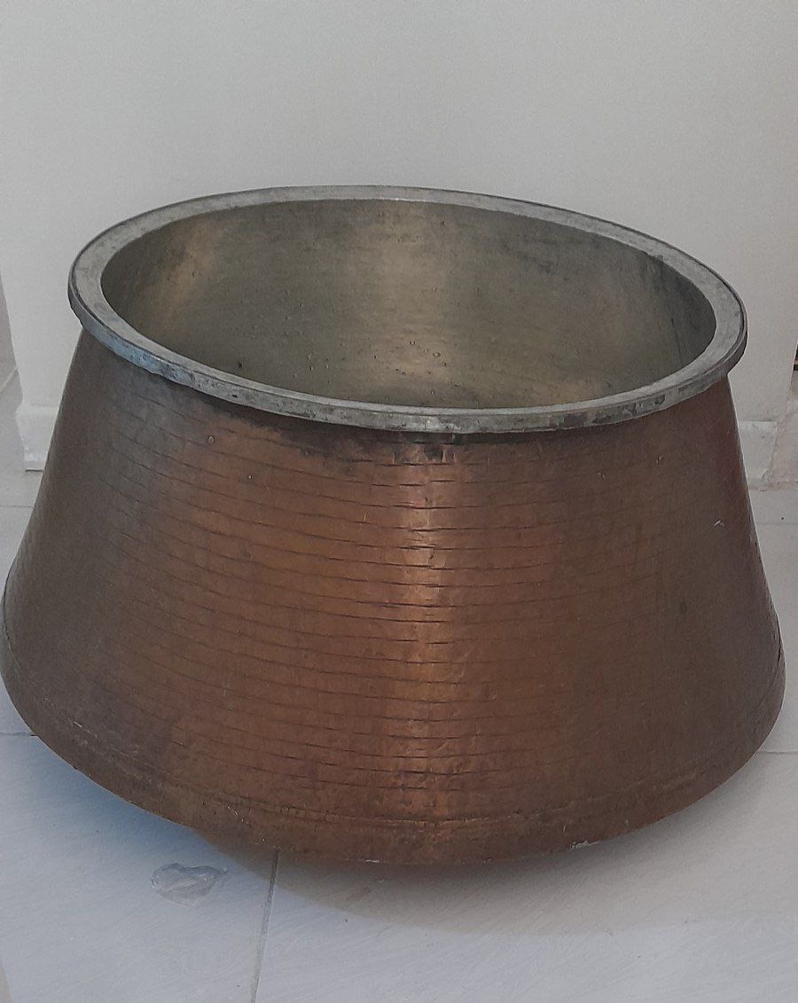 دیگ مسی نو قدیمی