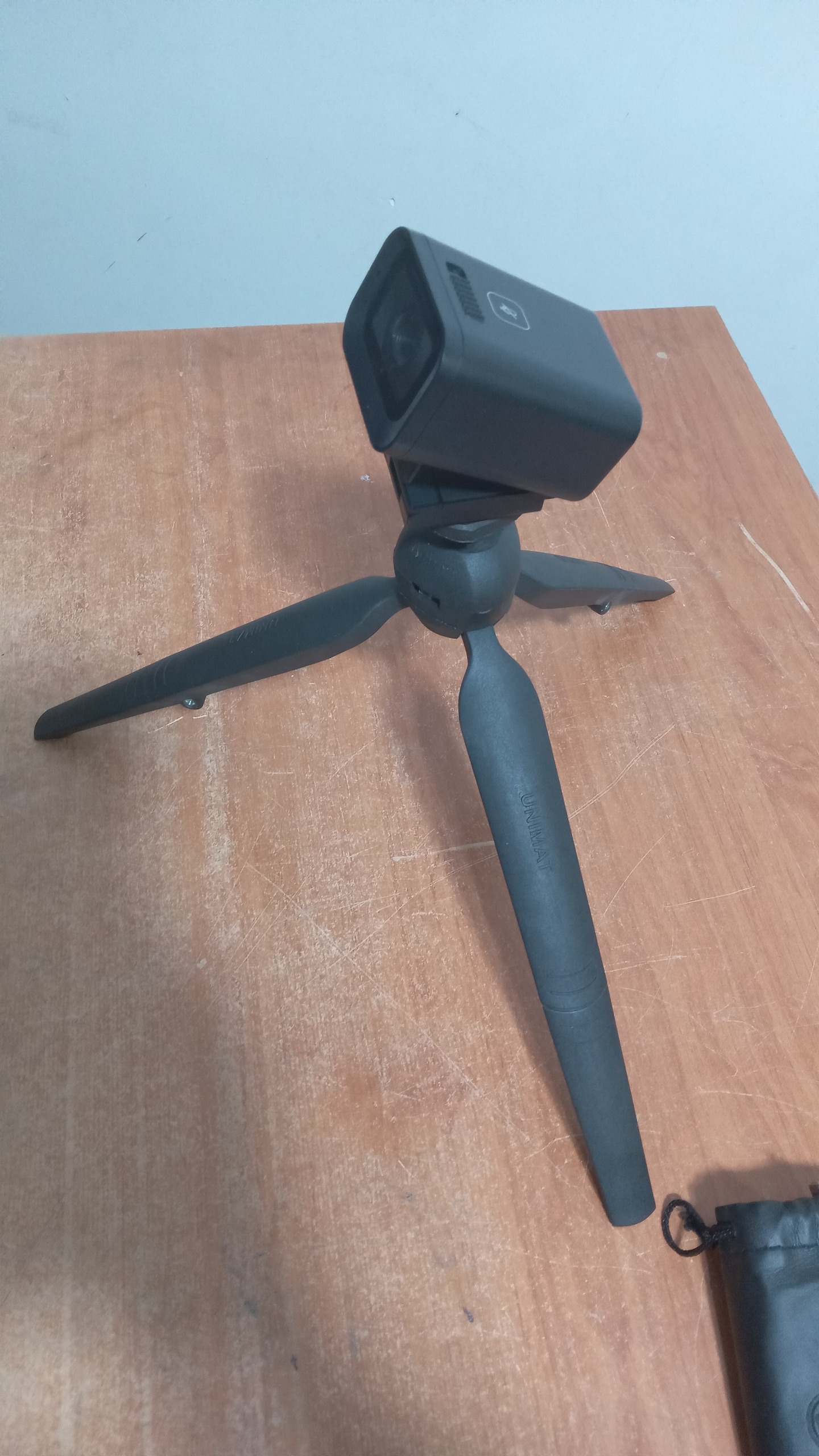 وب کم گیمینگ 2K و میکروفون و سه پایه PORODO PDX535