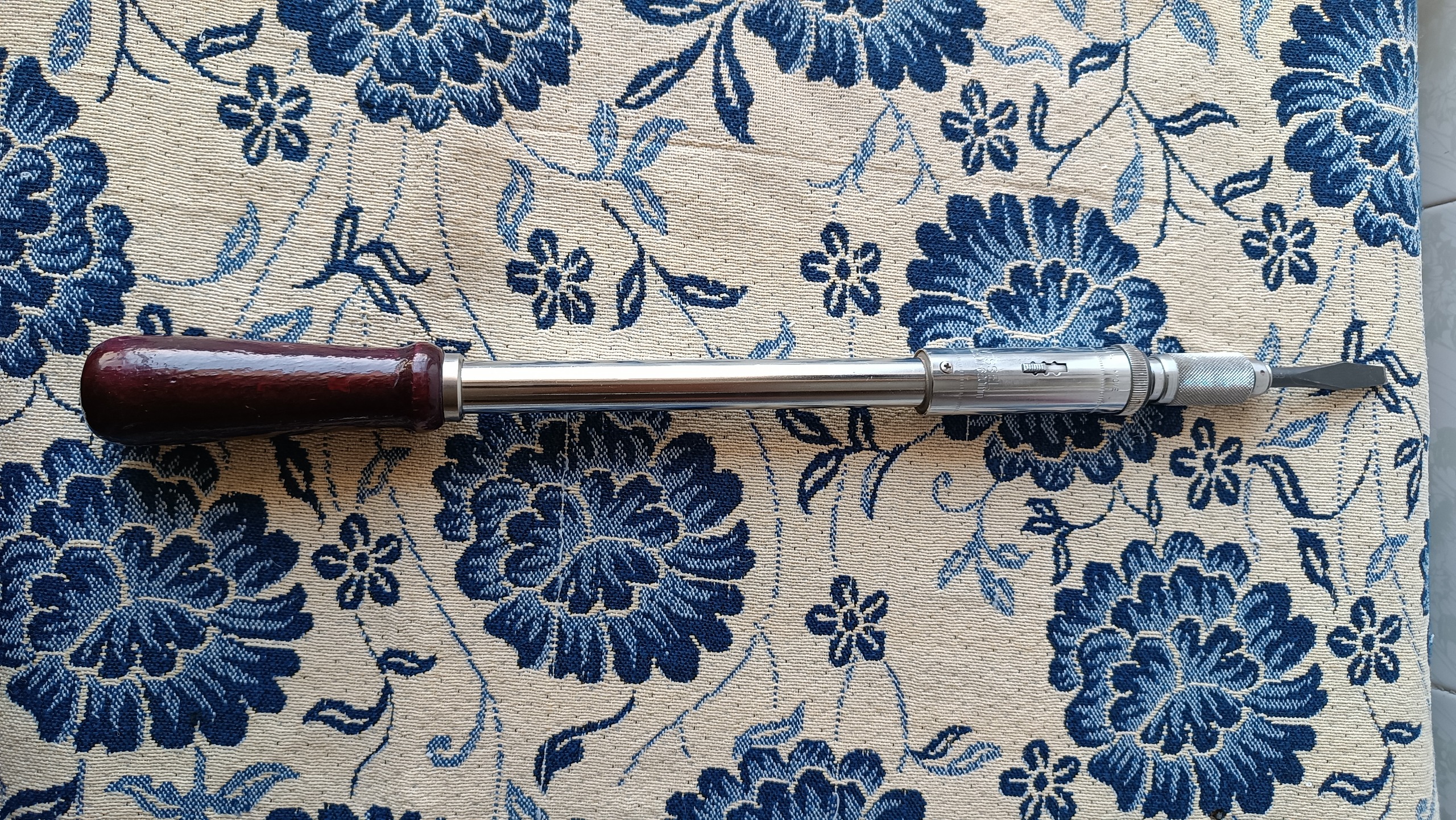 پیچگوشتی فشاری ژاپنی نو