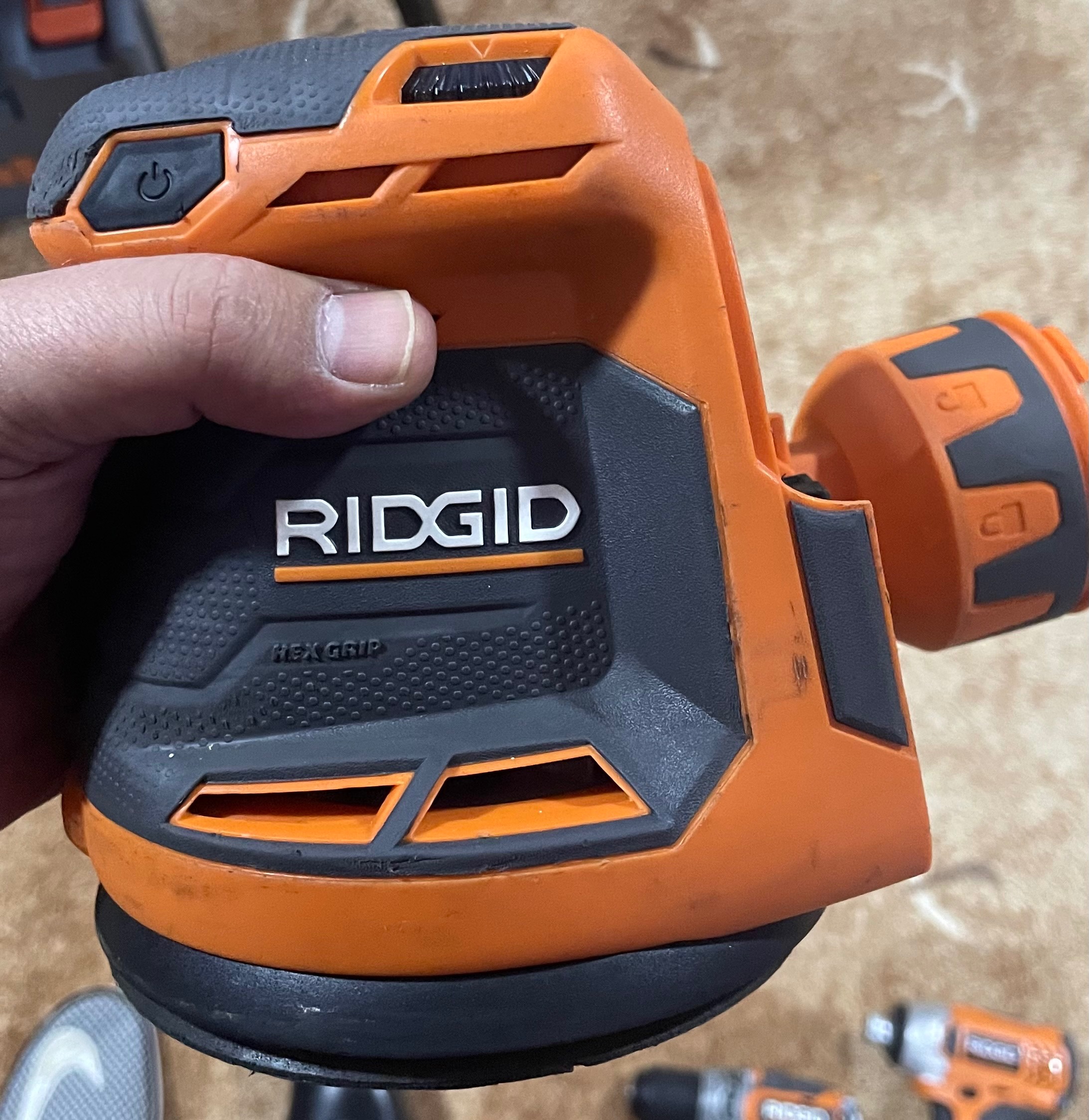 سنباده شارژی ریجید آمریکا