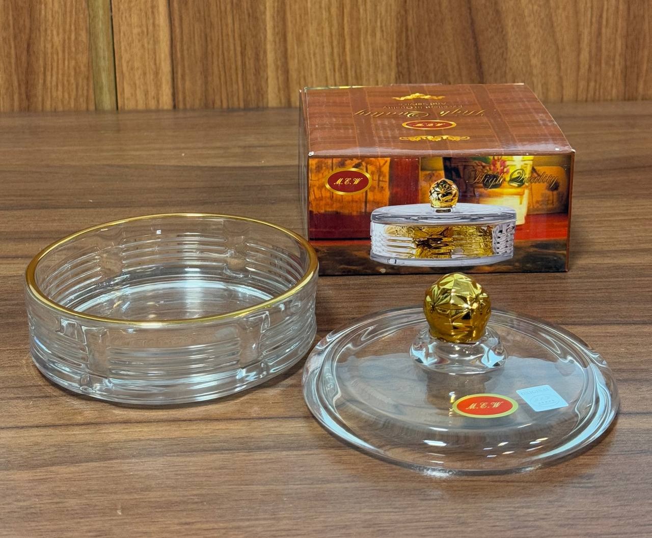 خرما خوری دور طلایی خارجی