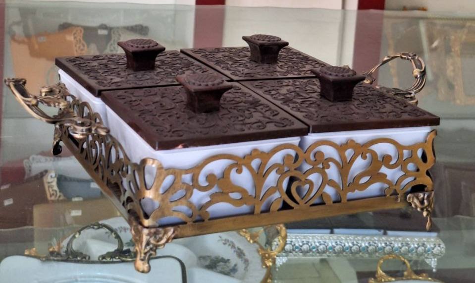 اردوخوری جنس پلاستیک و انتیک باکیفیت