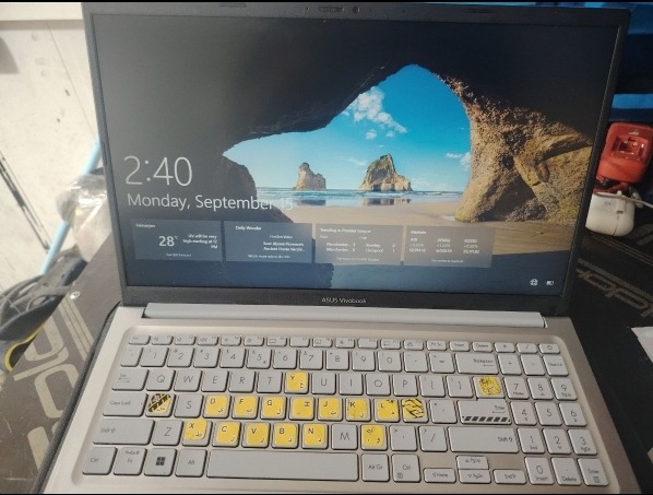 ایسوس ویووبوک 15