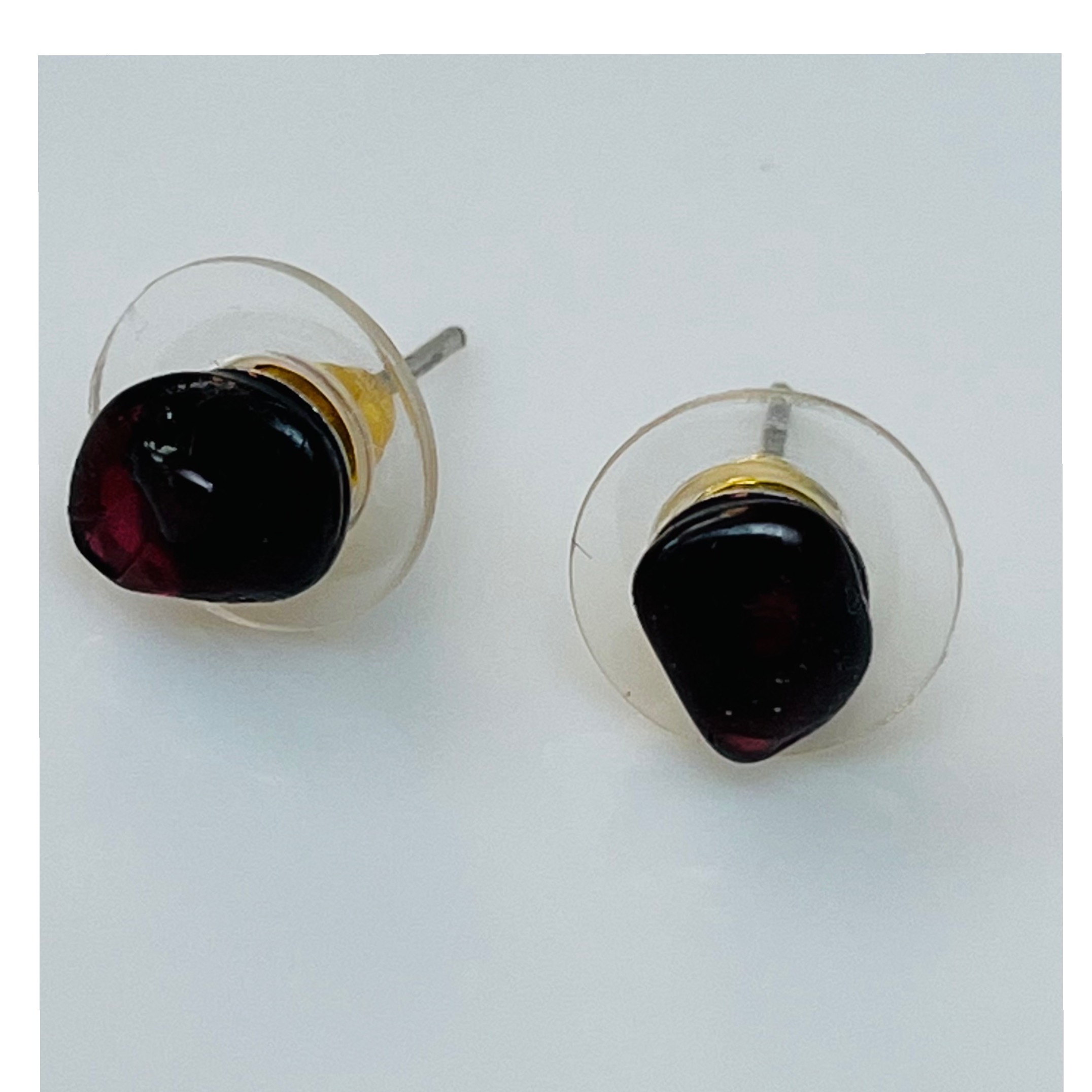 گوشواره میخی گارنت