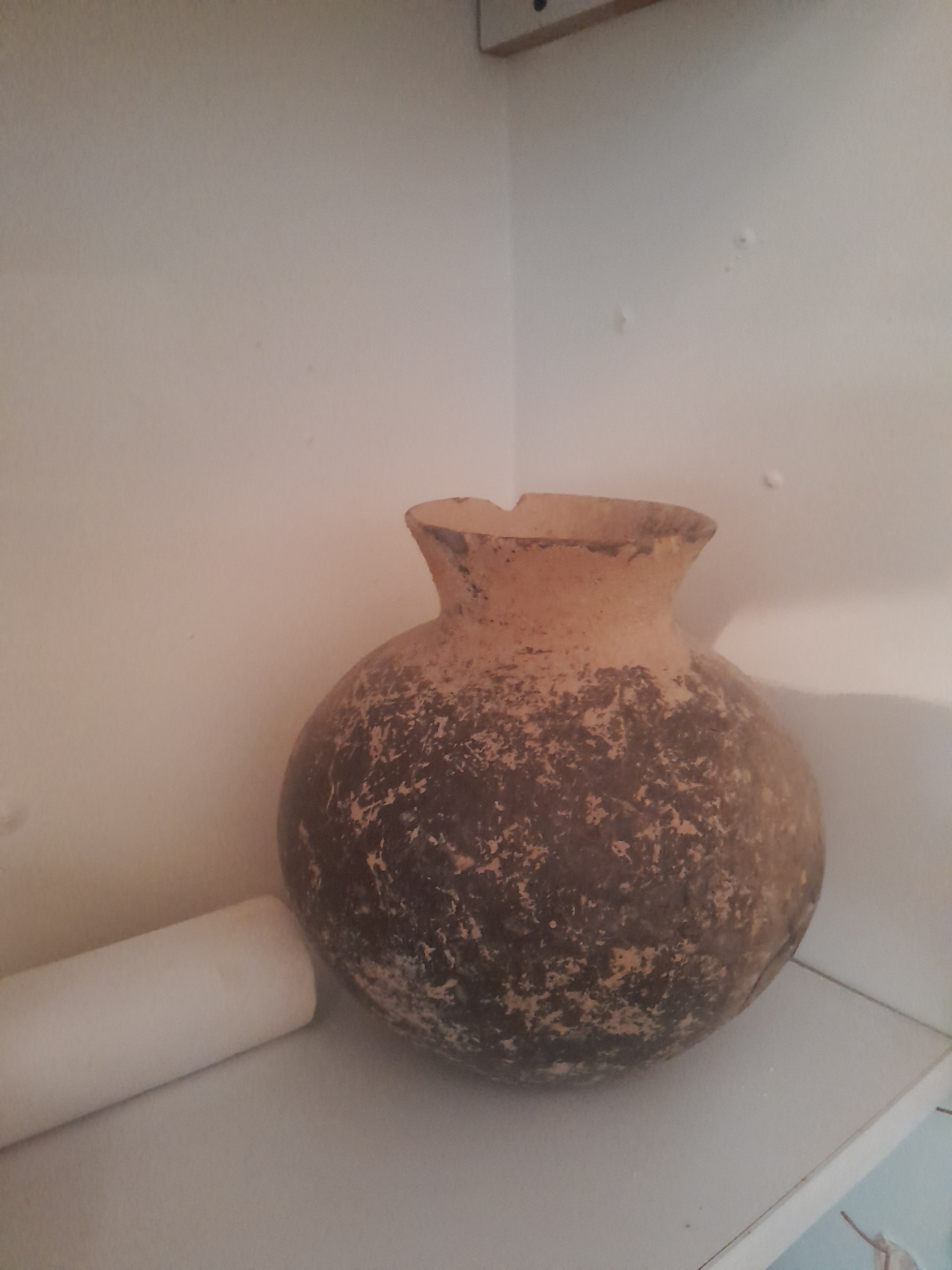 مزایده کوزه قدیمی