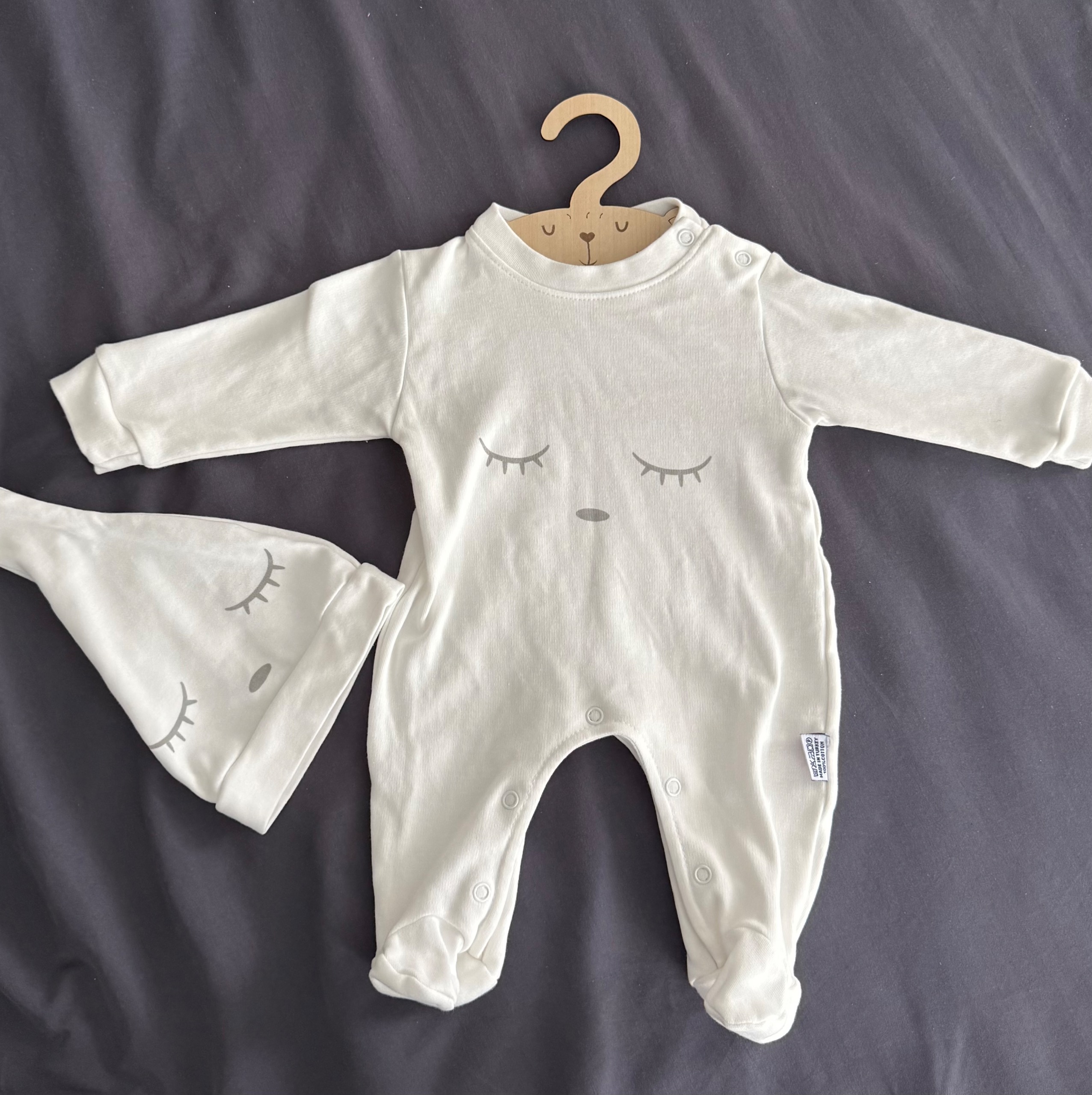 سرهمی نوزاد صفر تا سه ماه