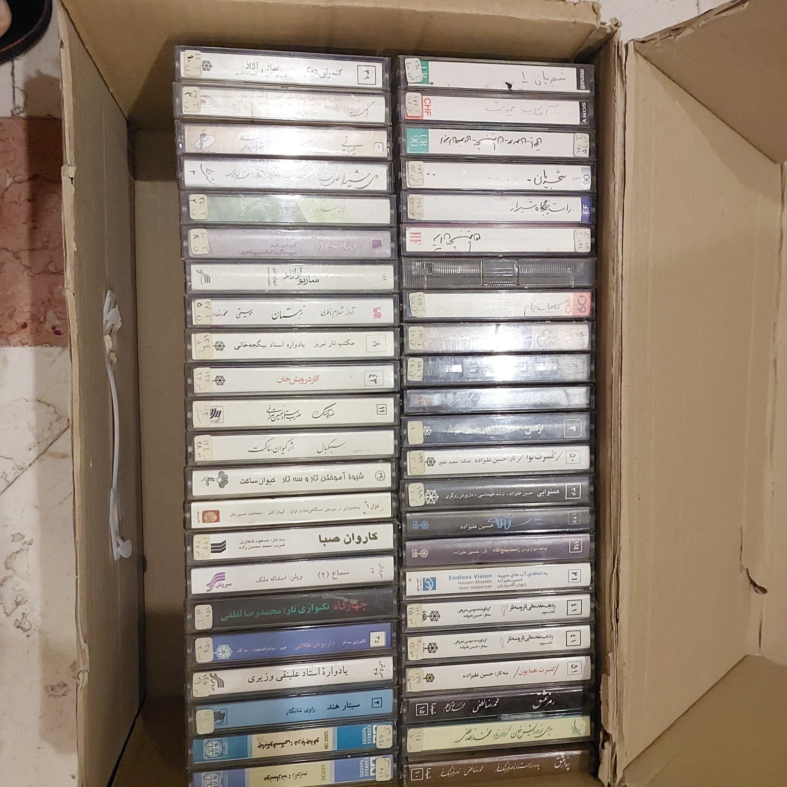 146 قطعه کاست موسیقی سنتی، کلاسیک و متن فیلم