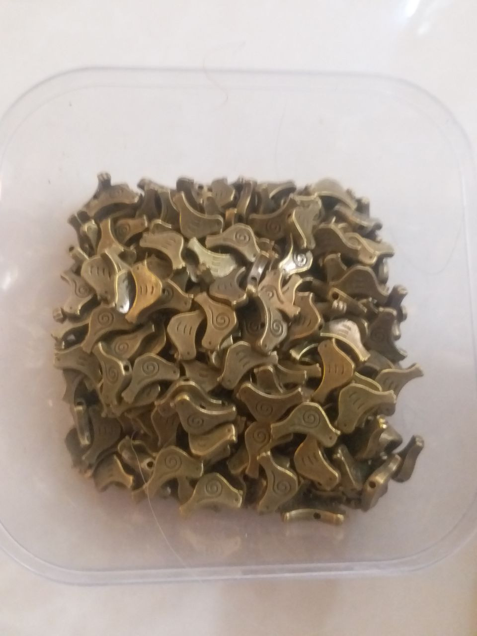 خرج کار - طرح پرنده طلایی