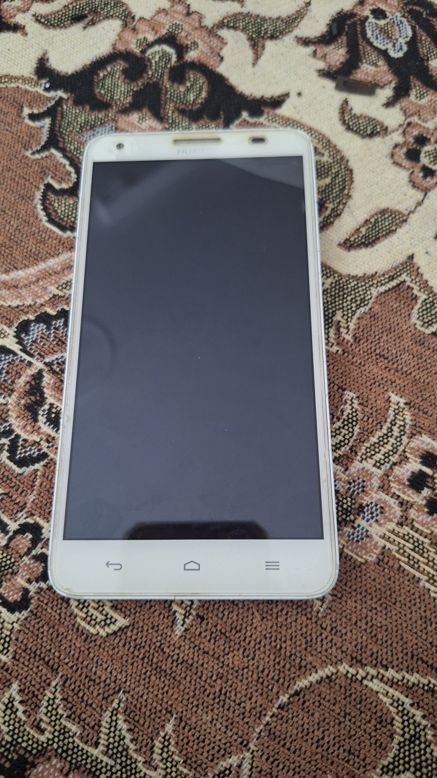 تاچ و ال سی دی g750