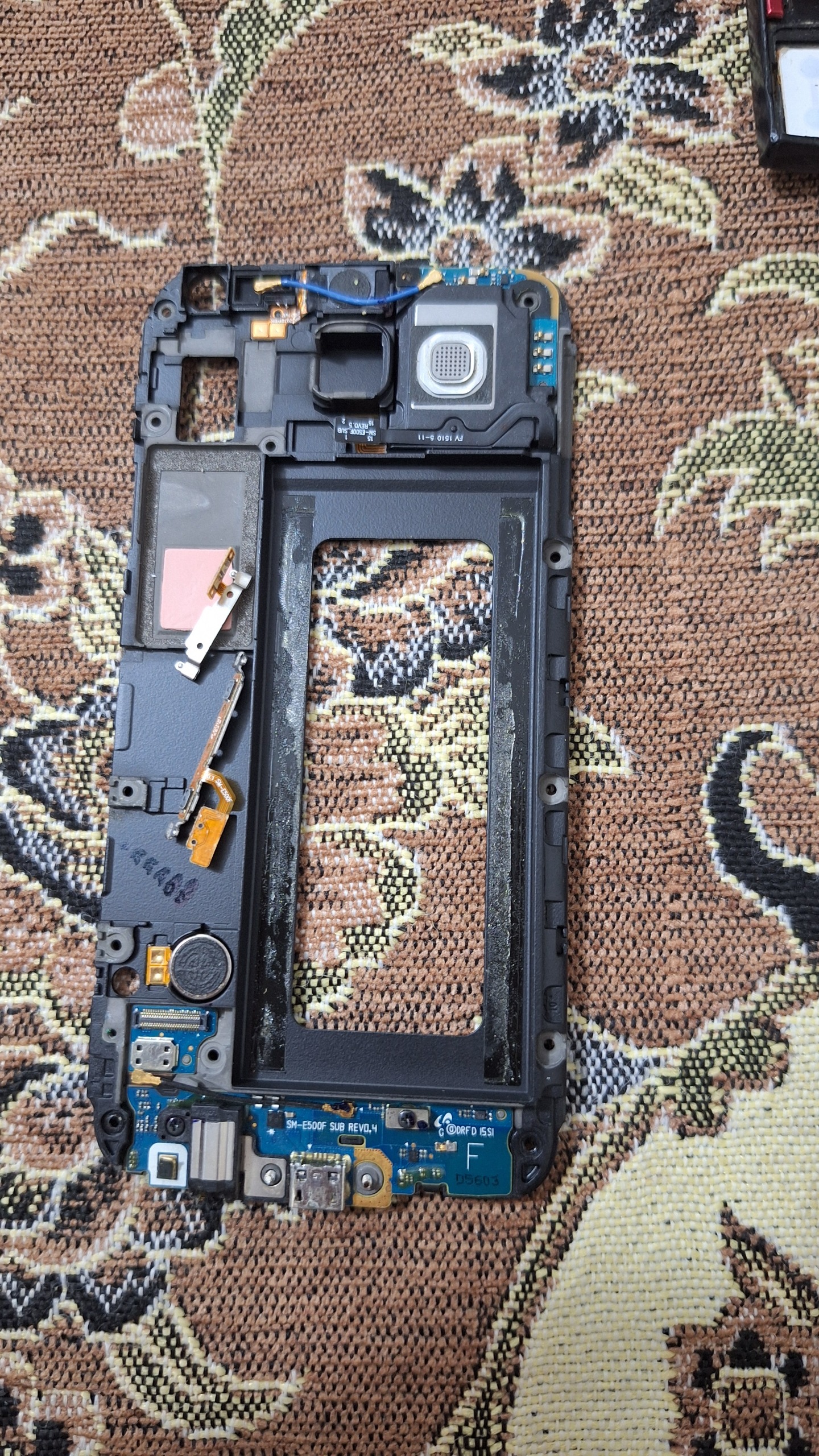 فریم سامسونگ e500