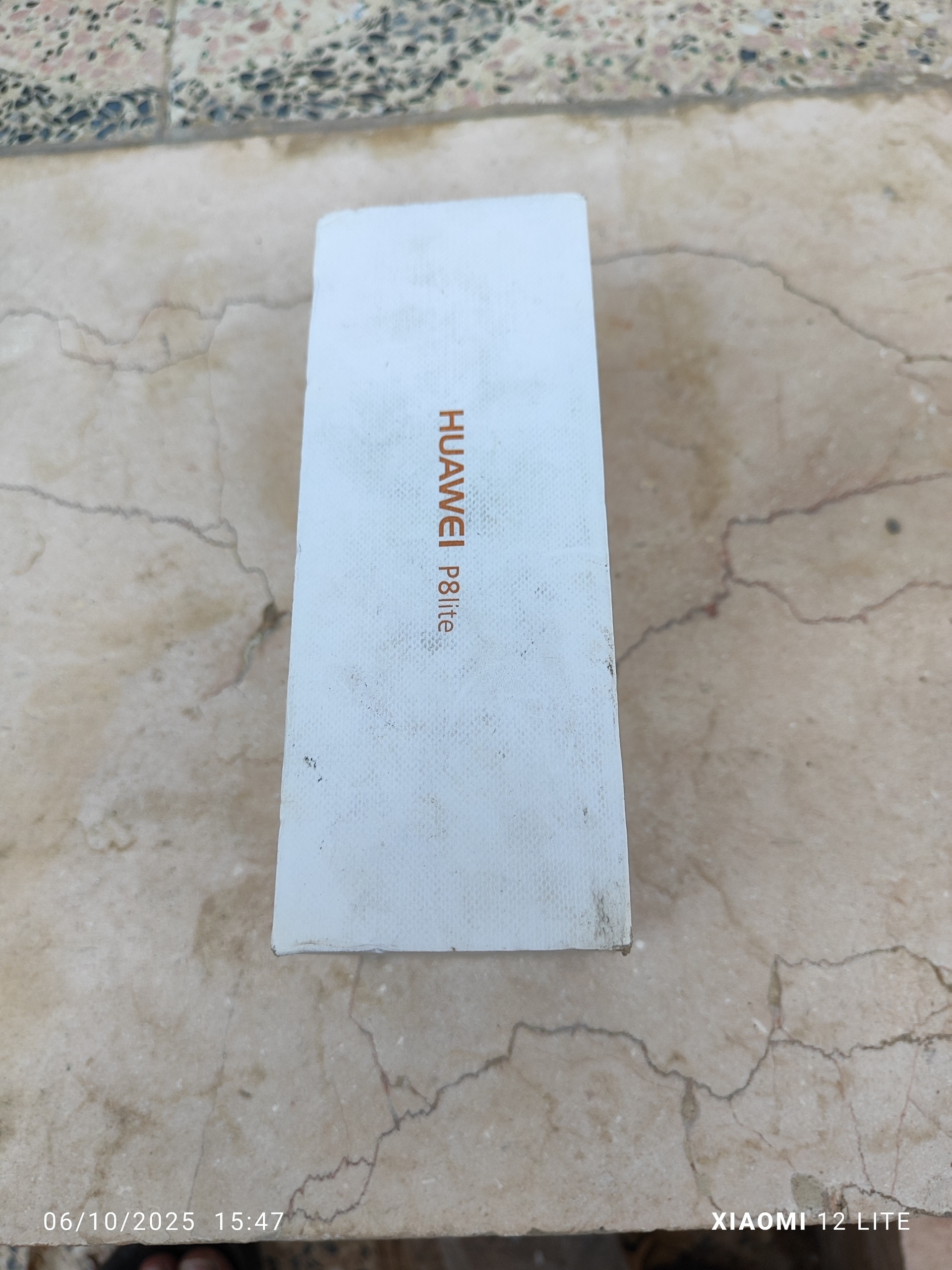 کارتن گوشی p8 lite