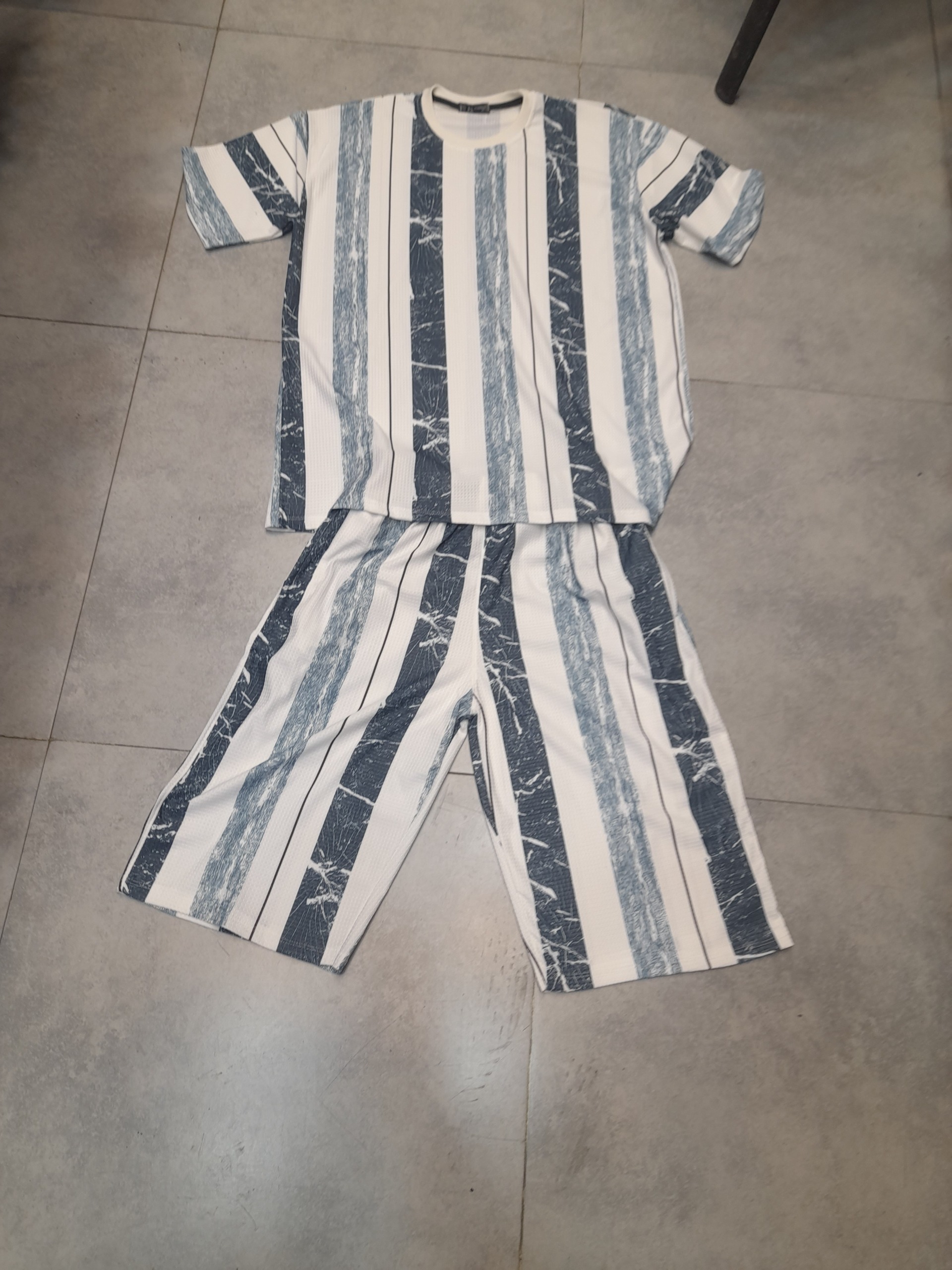 تیشرت / تیشرت و شلوارک