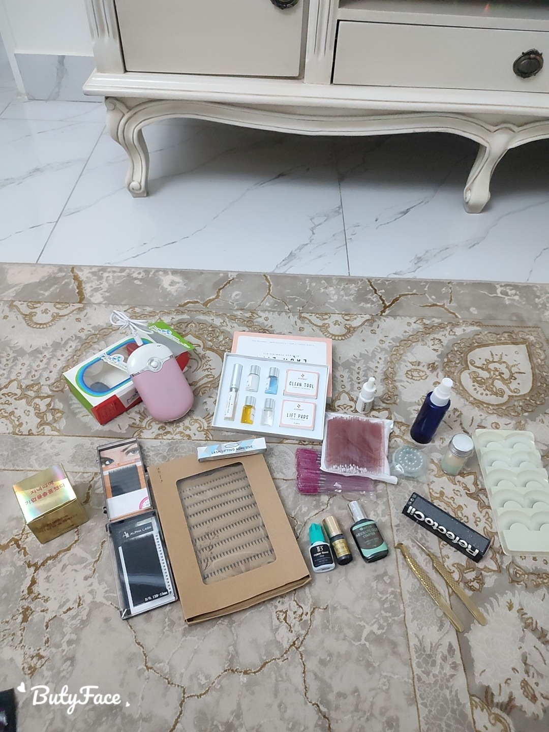 ست کامل و حرفهای لوازم اکستنشن مژه