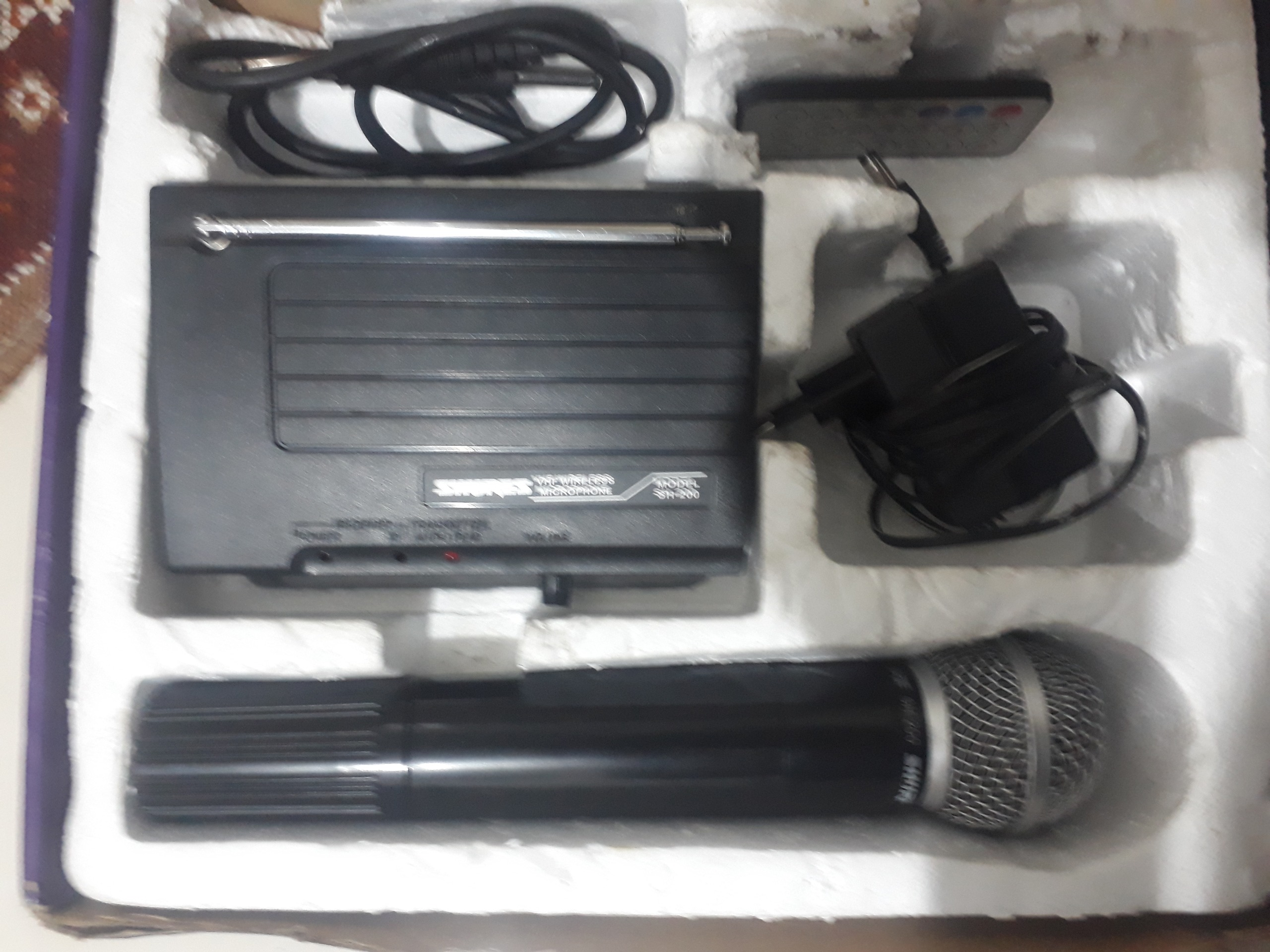 میکروفون مدل شور