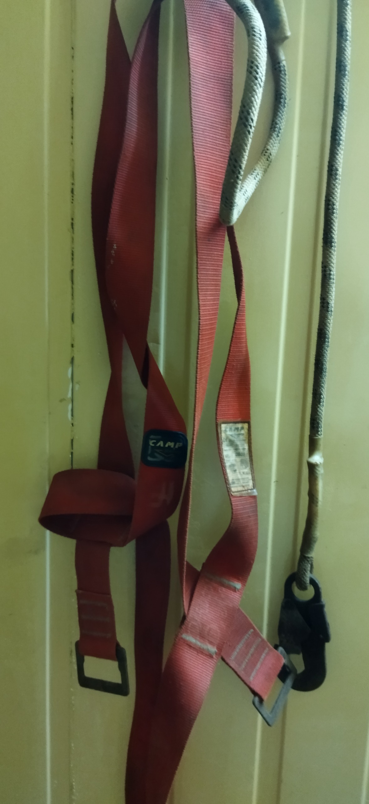 کمربند ایمنی با هارنس کمپ