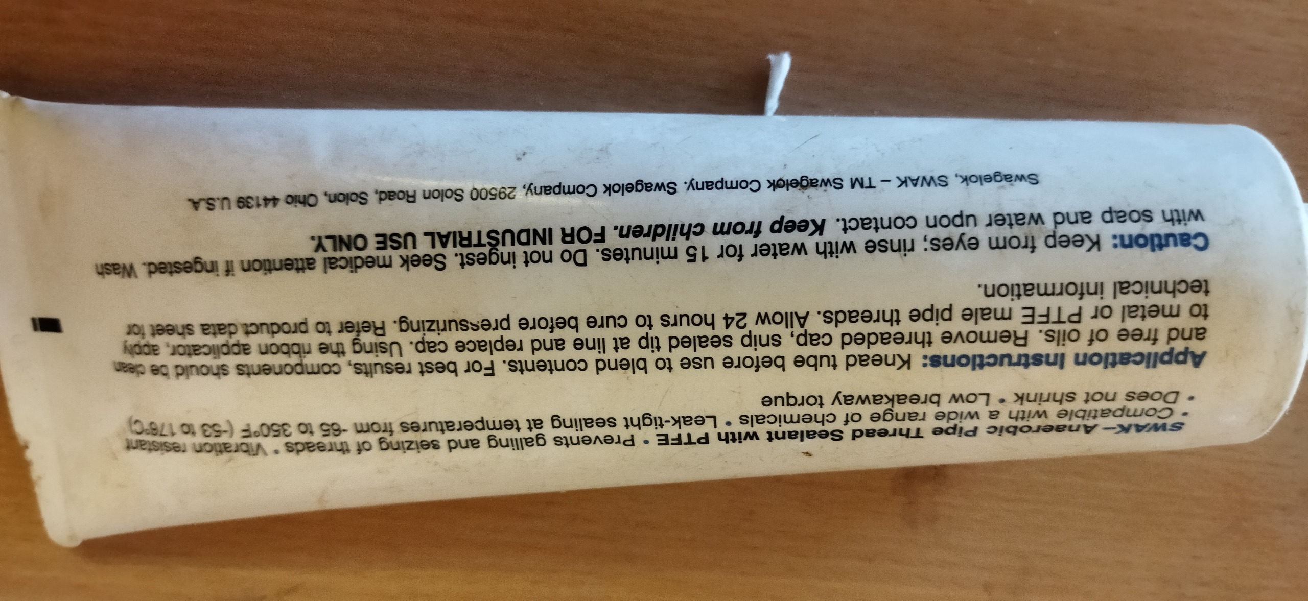 درز گیر صنعتی امریکایی