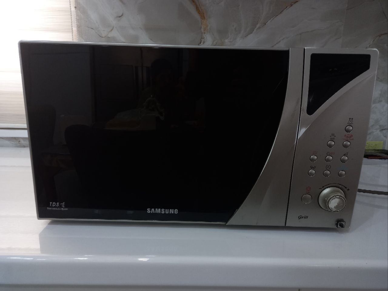 ماکروفر مدل سامسونگ رنگ سیلور