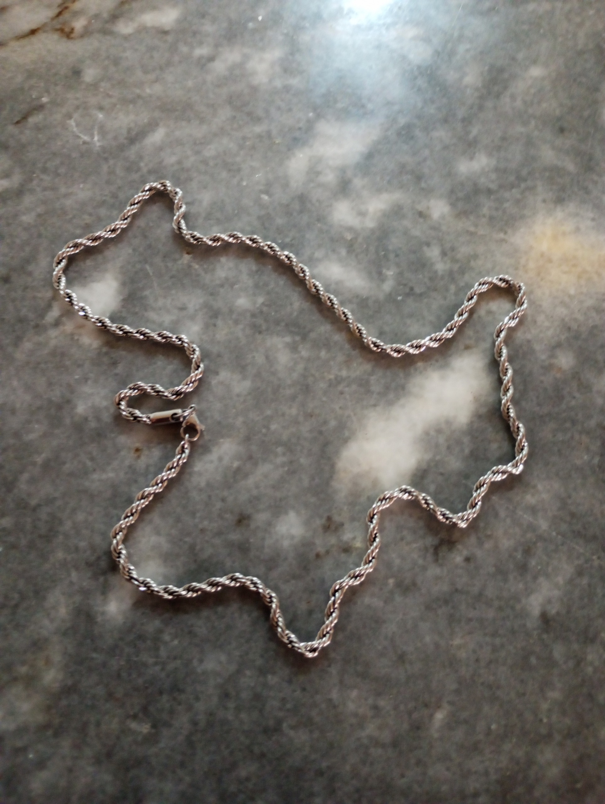 زنجیره نقره شیک