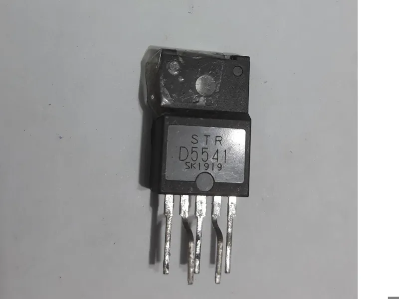 آی سی STR D5541