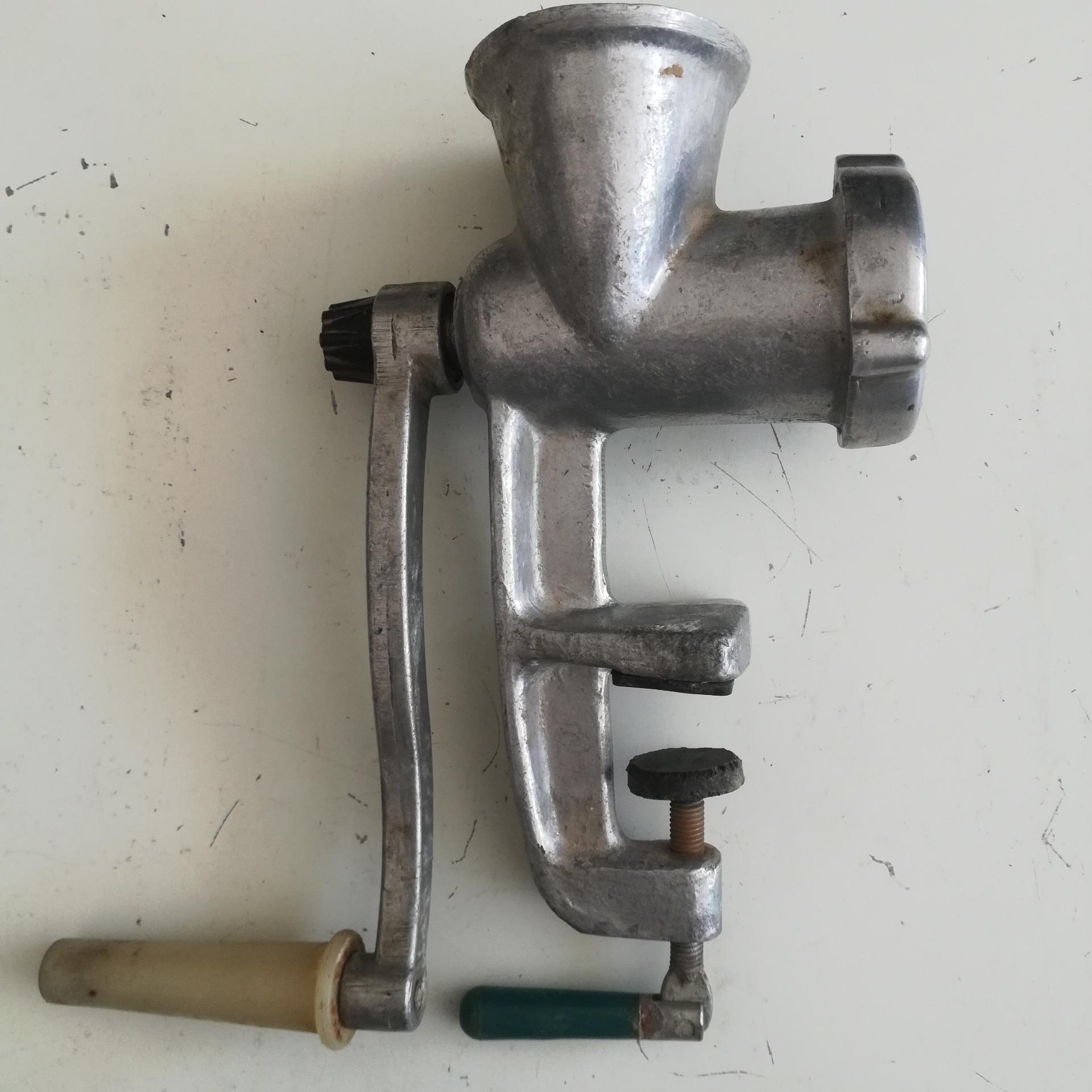 چرخ گوشت دستی