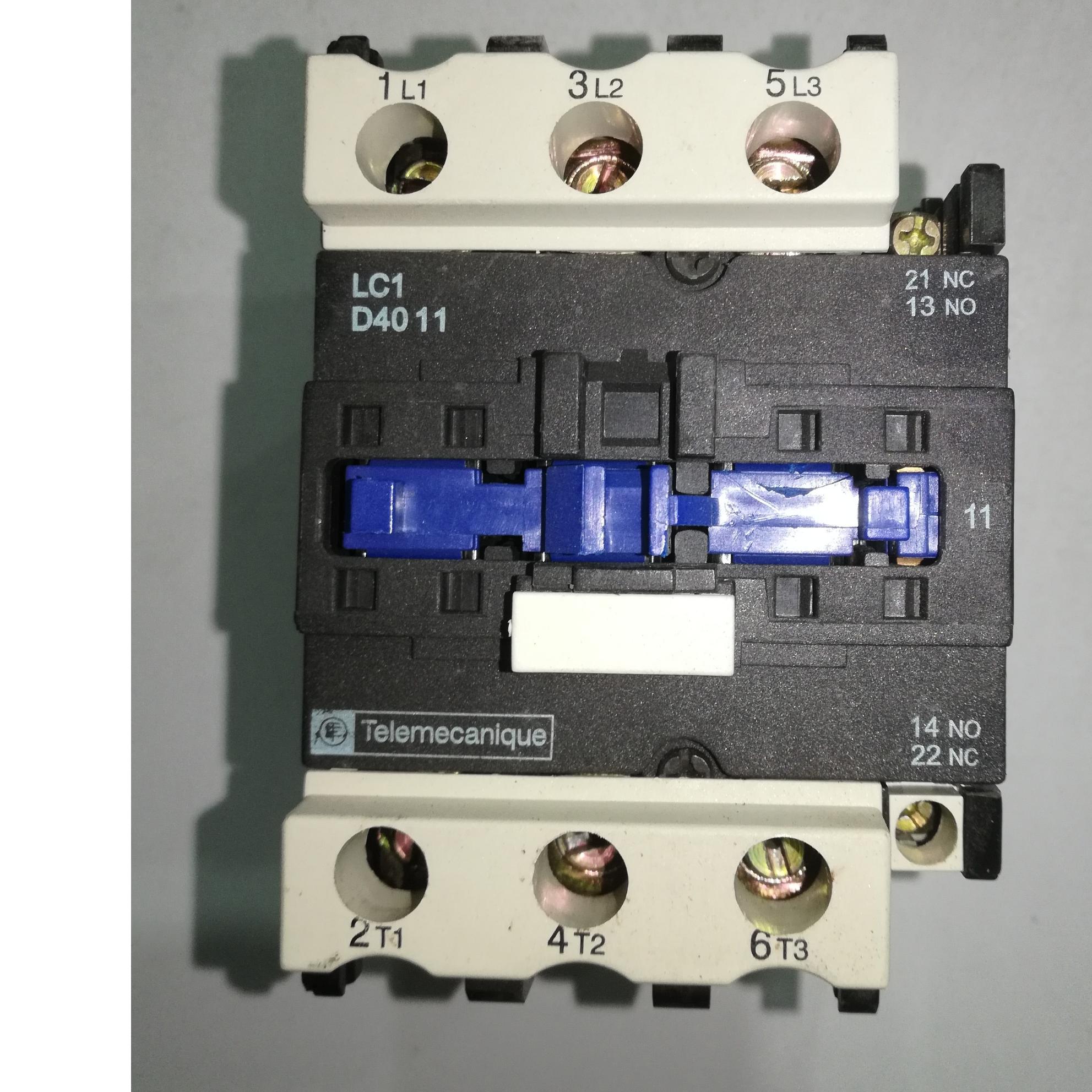کنتاکتور سه فاز 60 آمپر telemecanique LC1 D4011