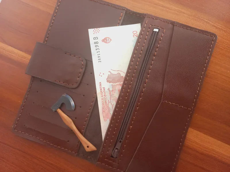 کیف پول مردانه چرم طبیعی پوست بز؛ دست دوز