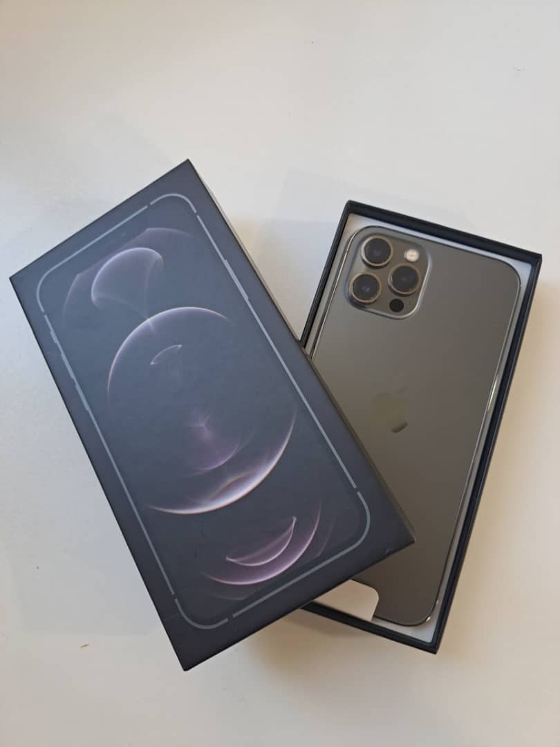 آیفون 12 پرومکس بدون رجیستری