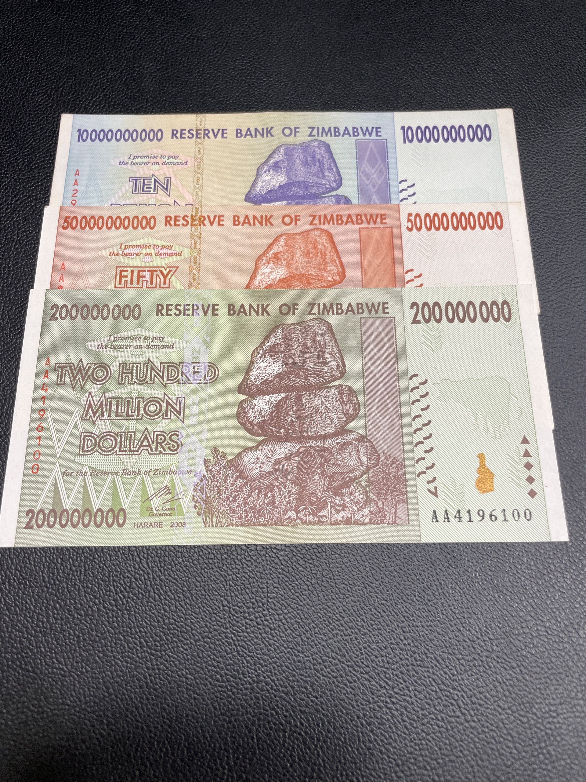 ست سه تایی زیمبابوه