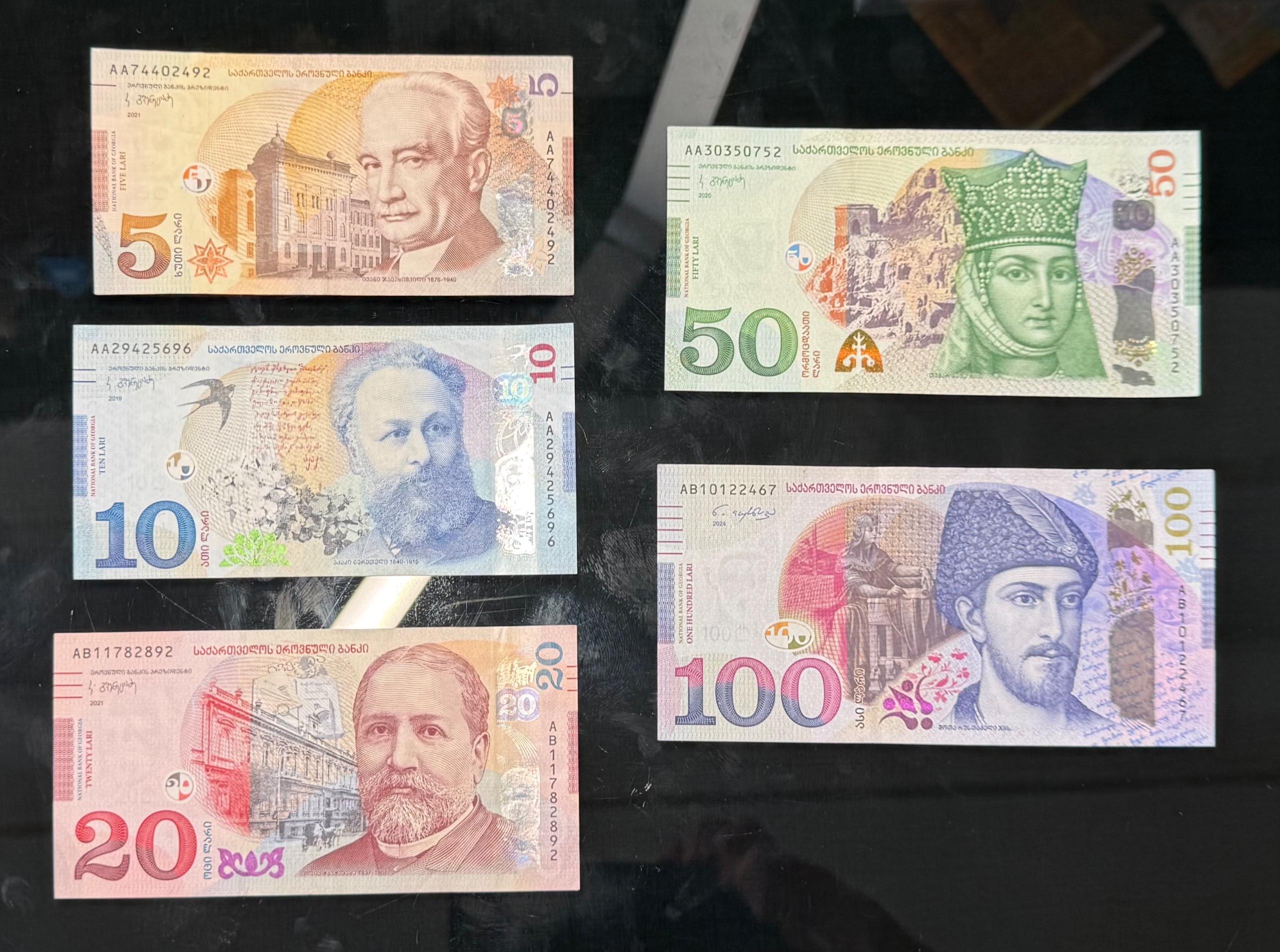 ست 5-100 لاری گرجستان (توضیحات مهم)