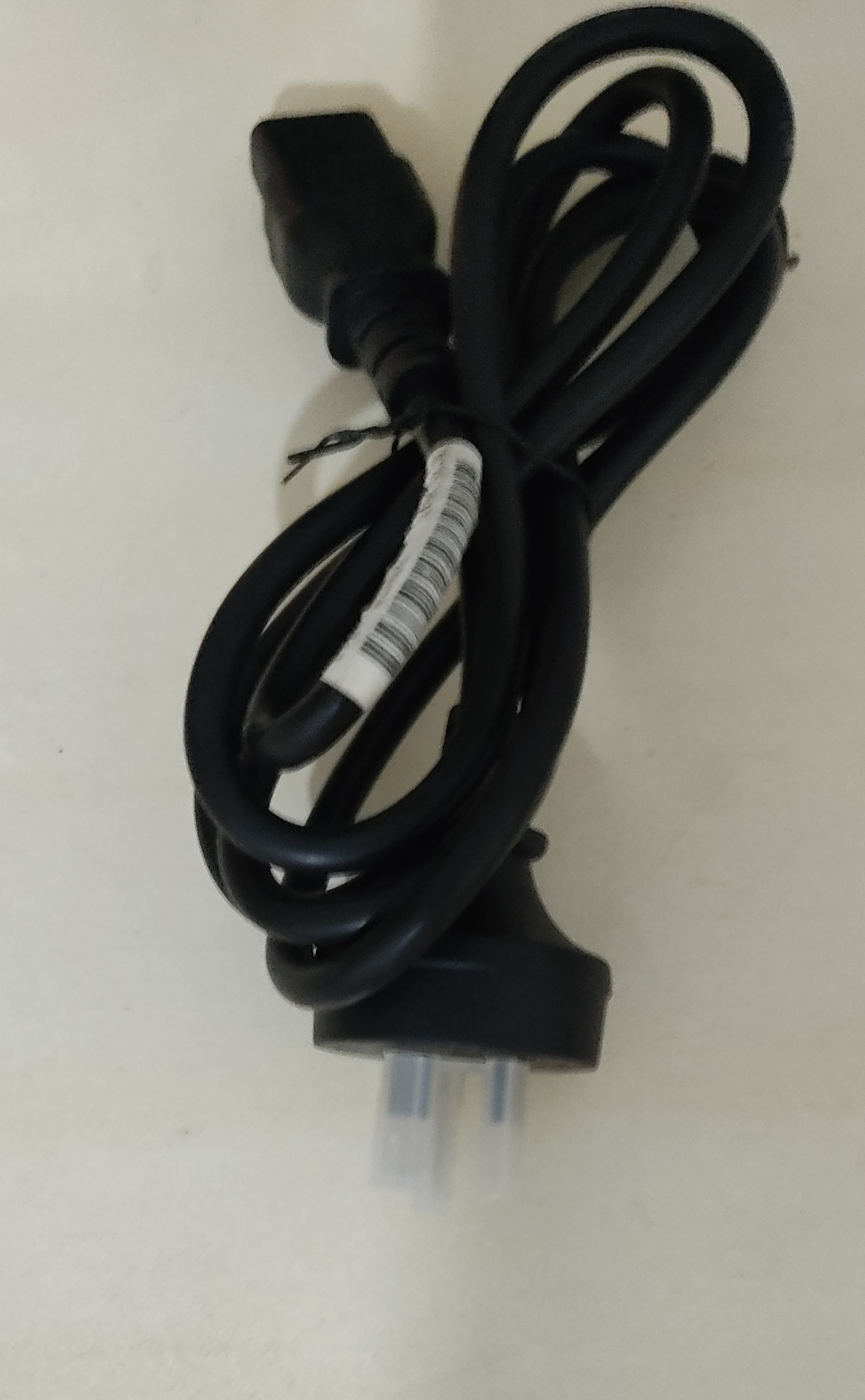 کابل برق اورجینال وارداتی سه شاخه جنس عالی