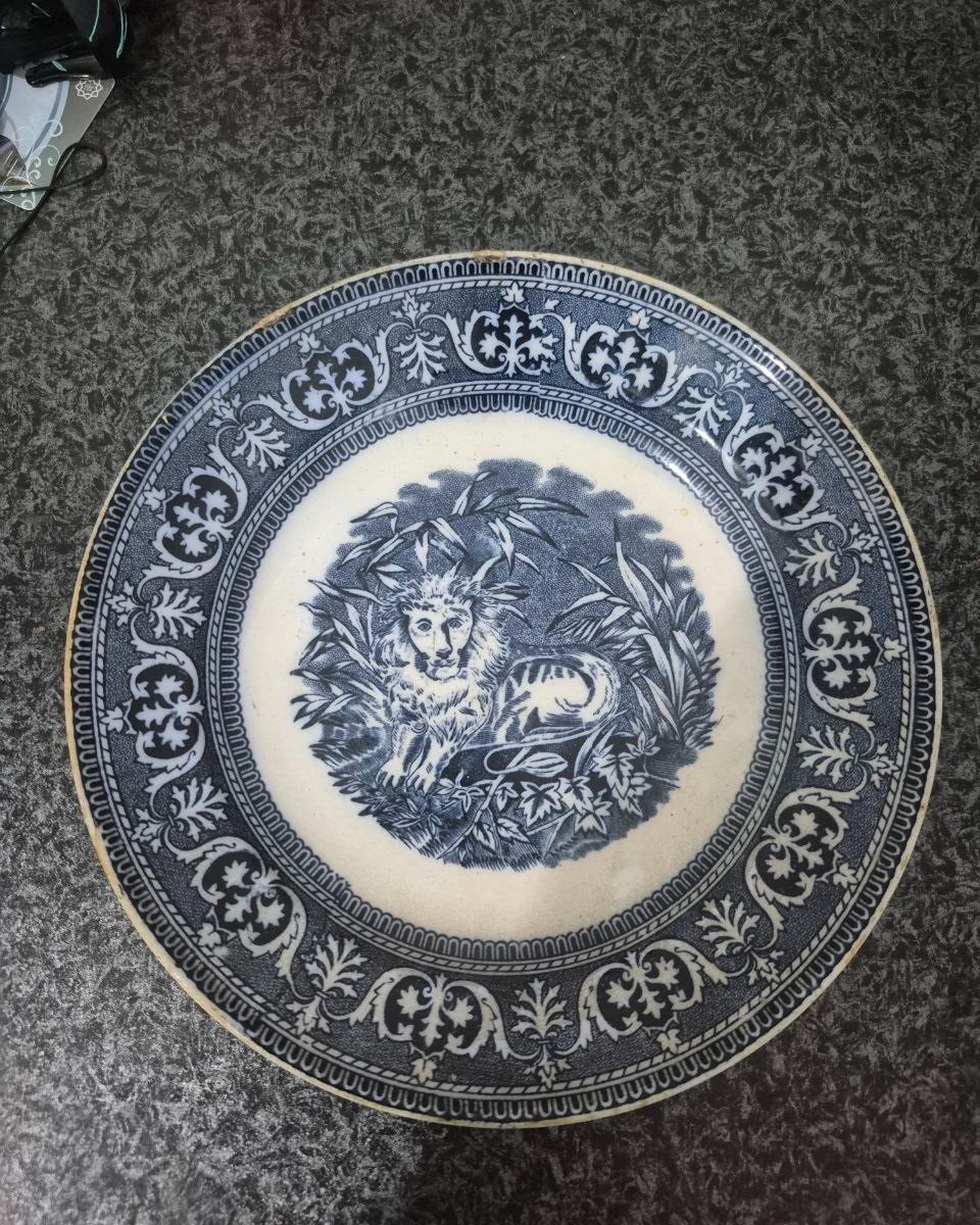 بشقاب دیوار کوب قاجاری اصل