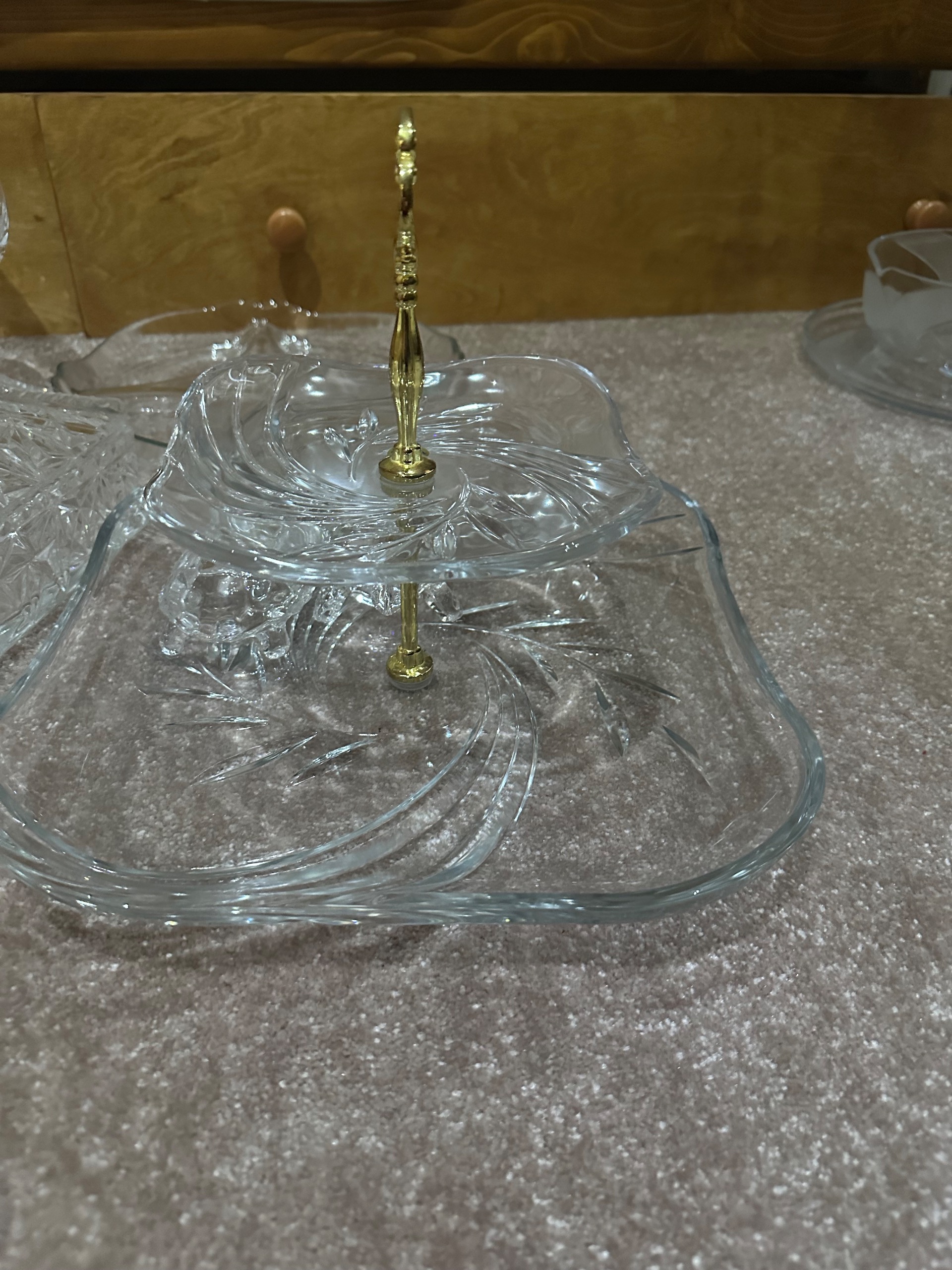 کریستال  ژاپن و چین