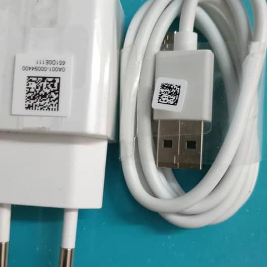 شارژر موبایل ایسوس اورجینال همراه با کابل