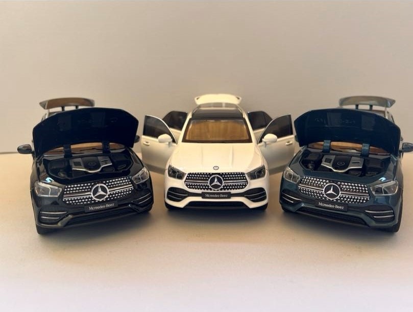 ماکت ماشین بنز GLE دودزا با صدای ریس 1/24