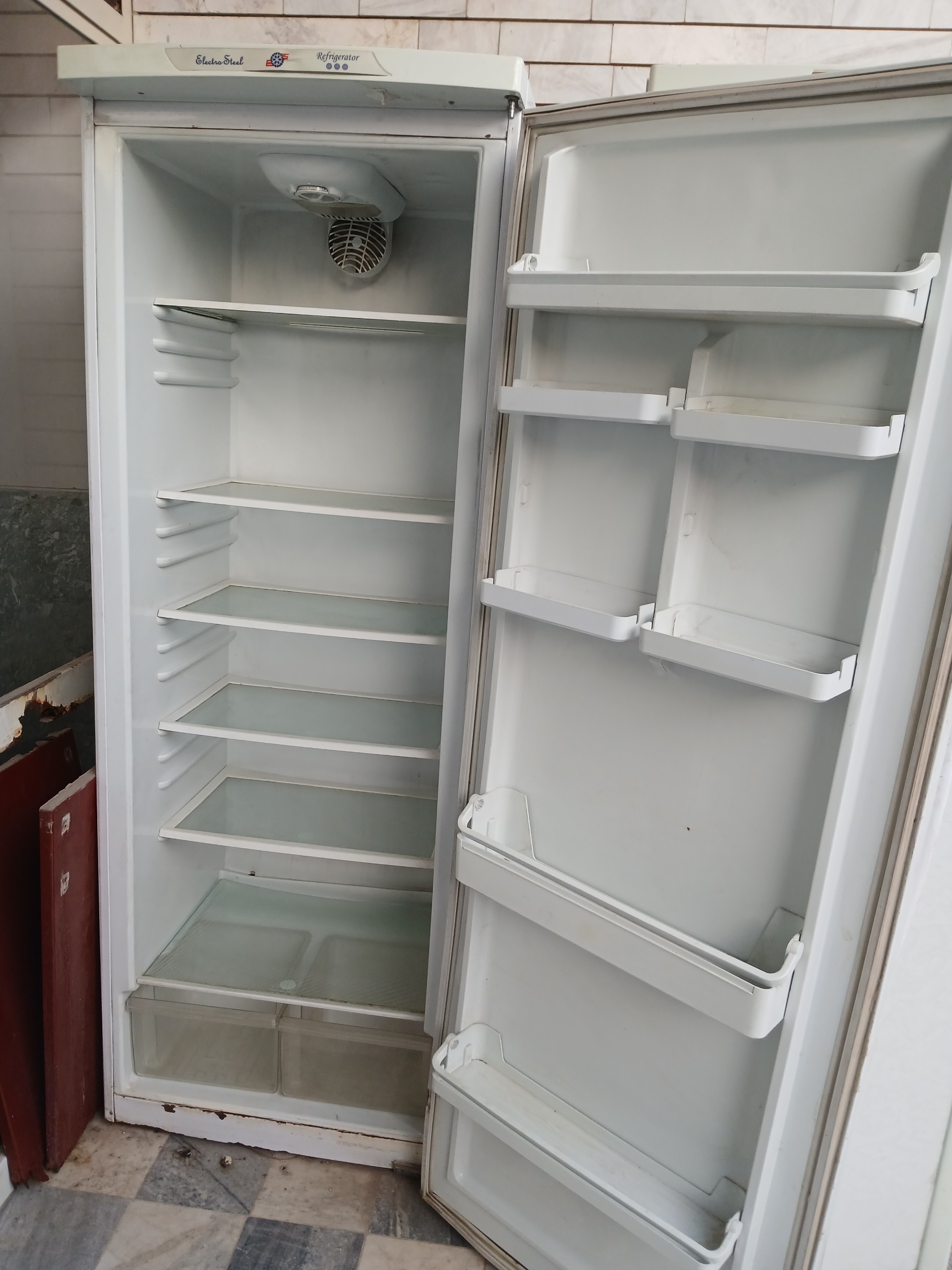 یخچال الکترو استیل