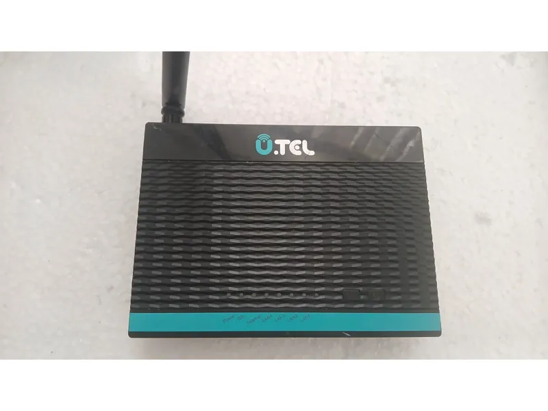 مودم یوتل مشکی مدل A154-B کد 016