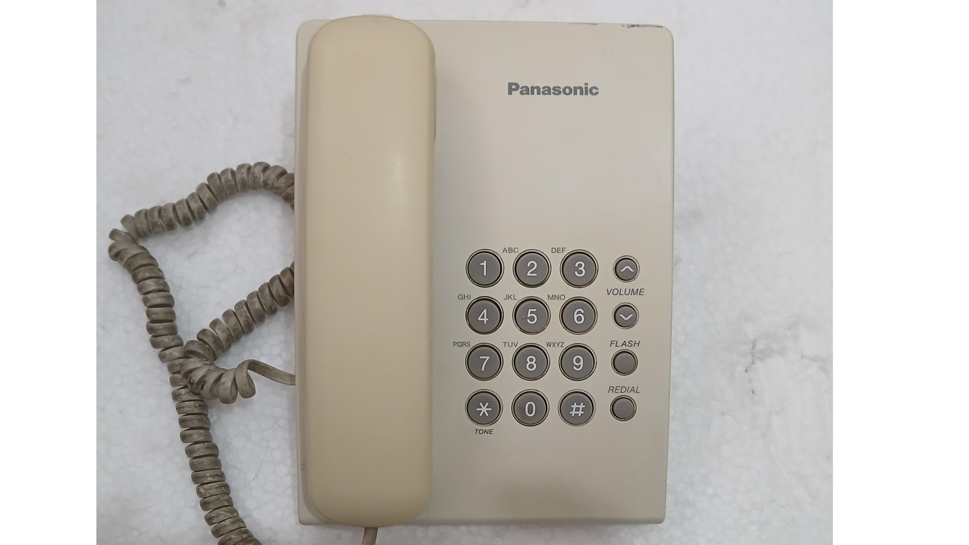 تلفن پاناسونیک اصل ژاپن مدل KX-TS500MX کد 027