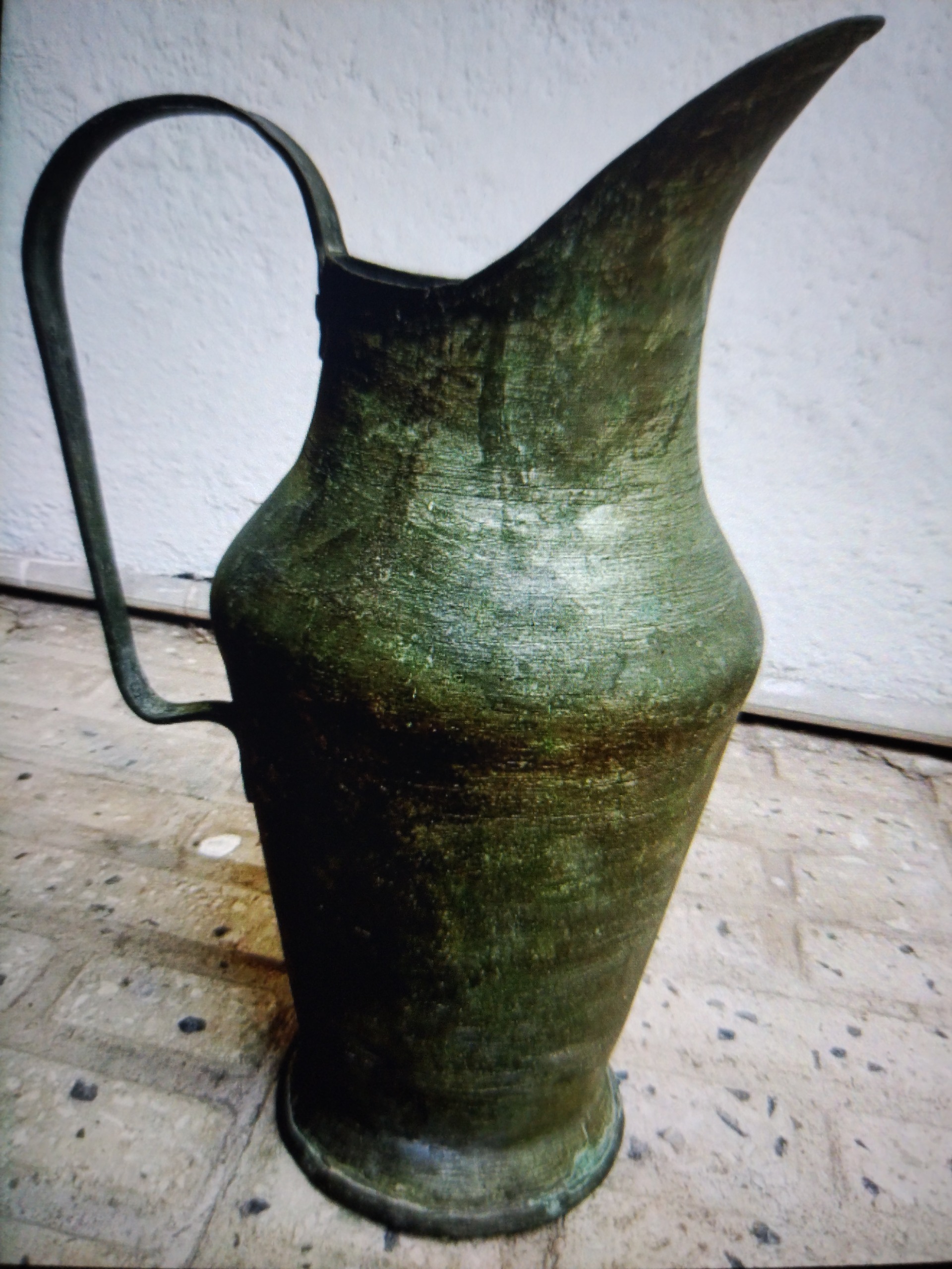 پارچ مسی قدیمی
