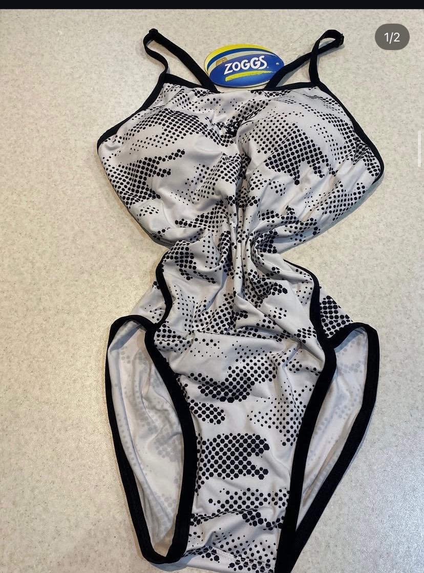 مایو شنا زاگزس