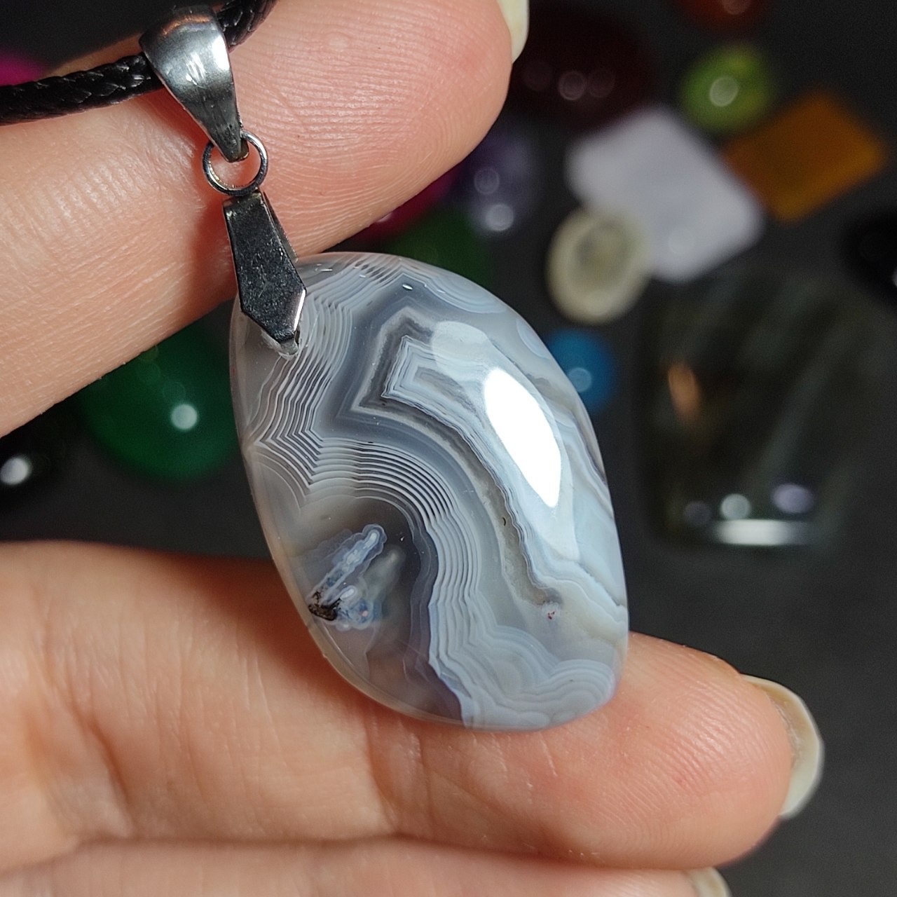 گردنبند سنگ طبیعی عقیق معدنی بوتسوانا کد 10065