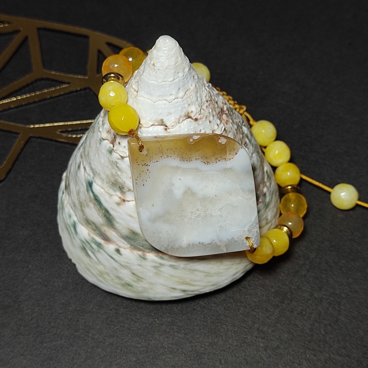 دستبند سنگ عقیق طبیعی خراسانی معدنی کد 10196